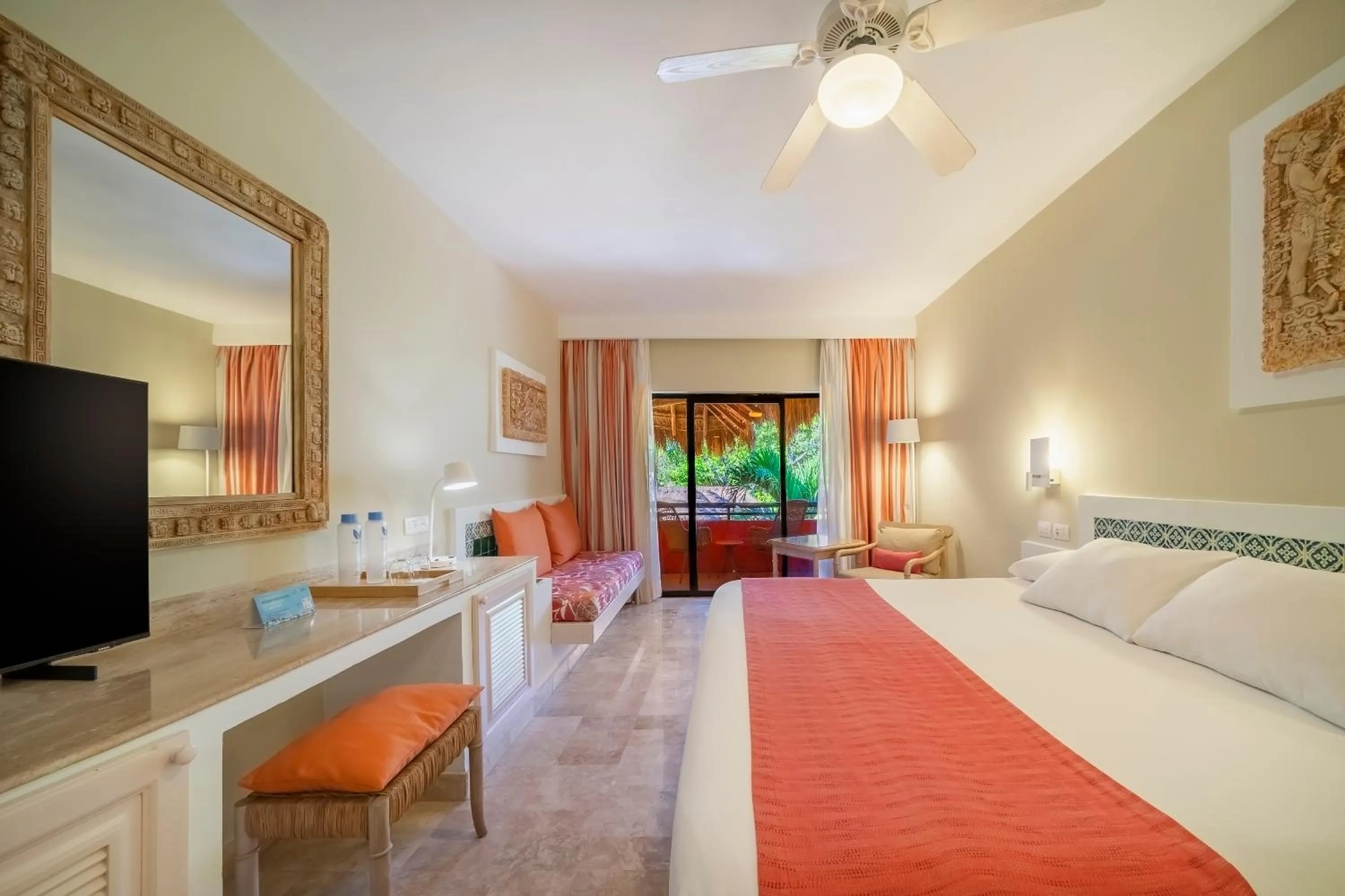 Bed in Iberostar Quetzal