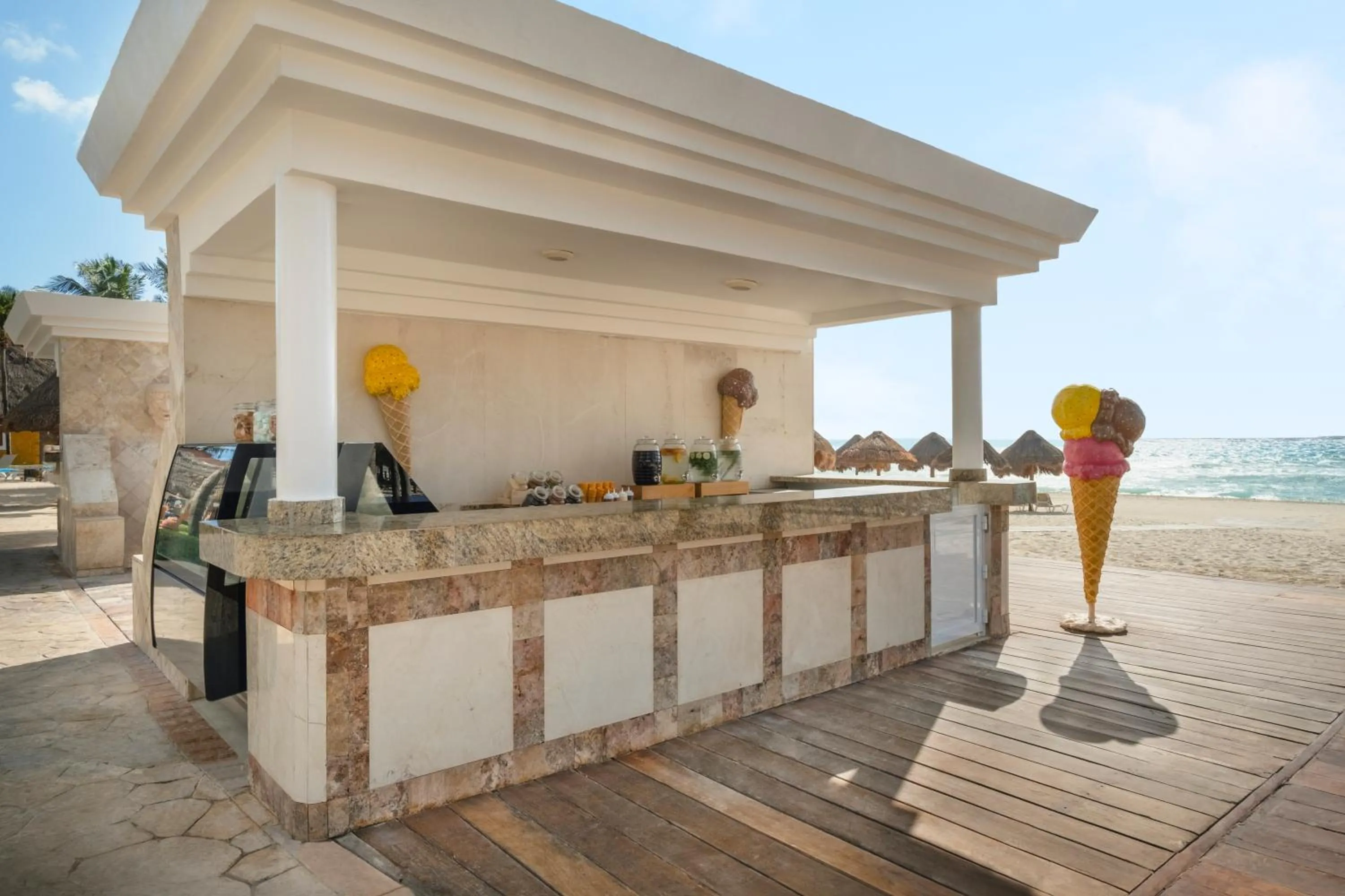 Food in Iberostar Waves Tucan - All Inclusive