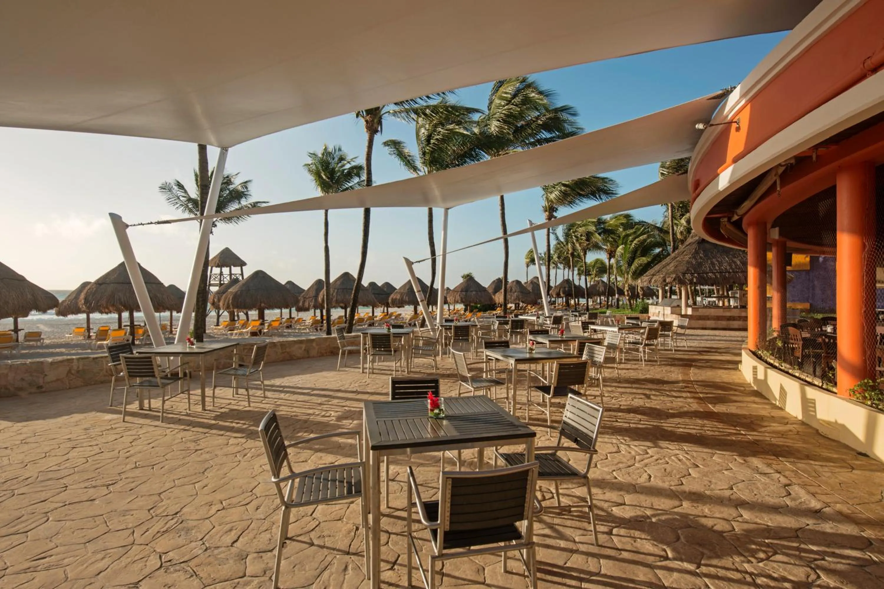 Restaurant/places to eat in Iberostar Waves Tucan - All Inclusive