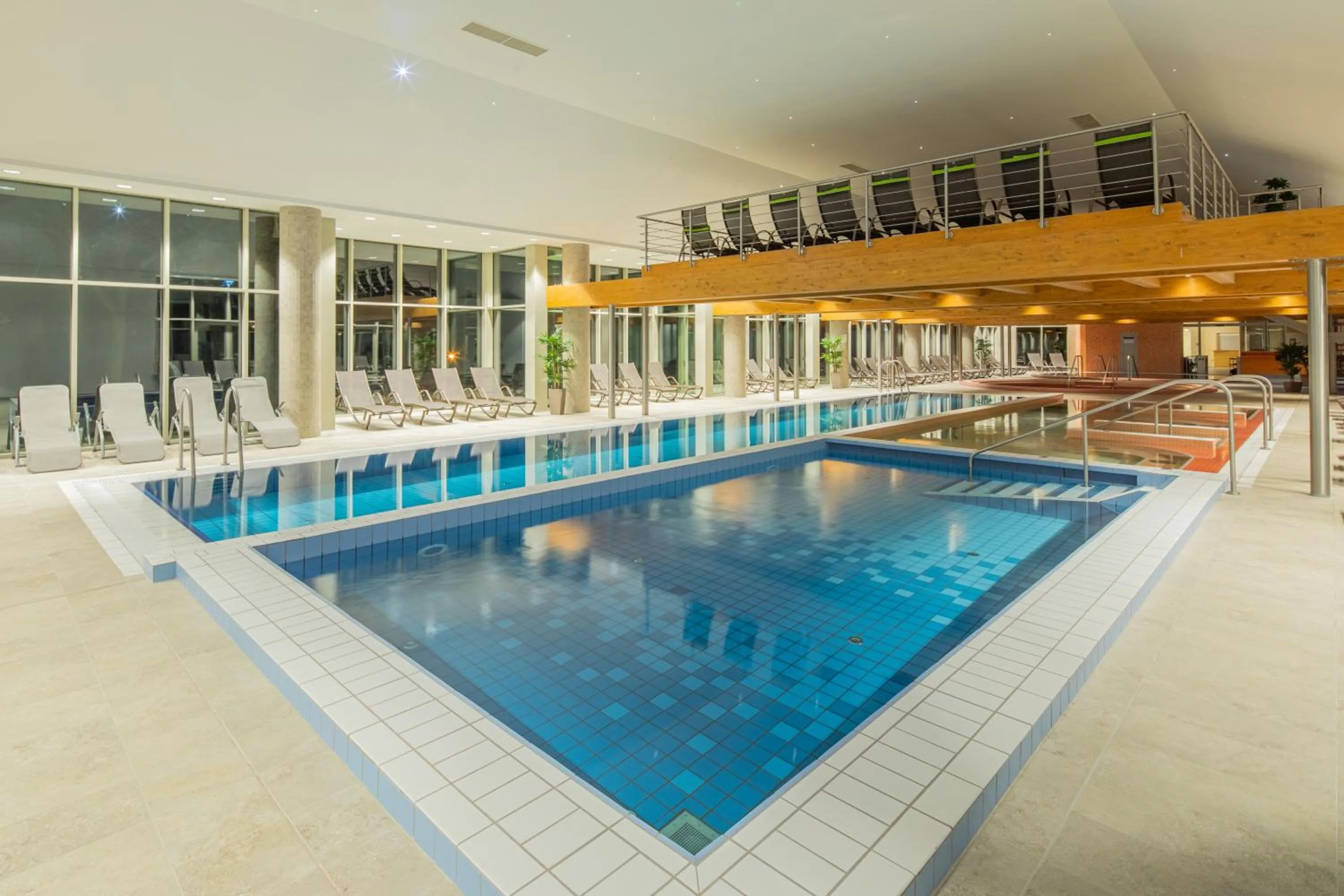 Swimming pool in Greenfield Hotel Golf & Spa