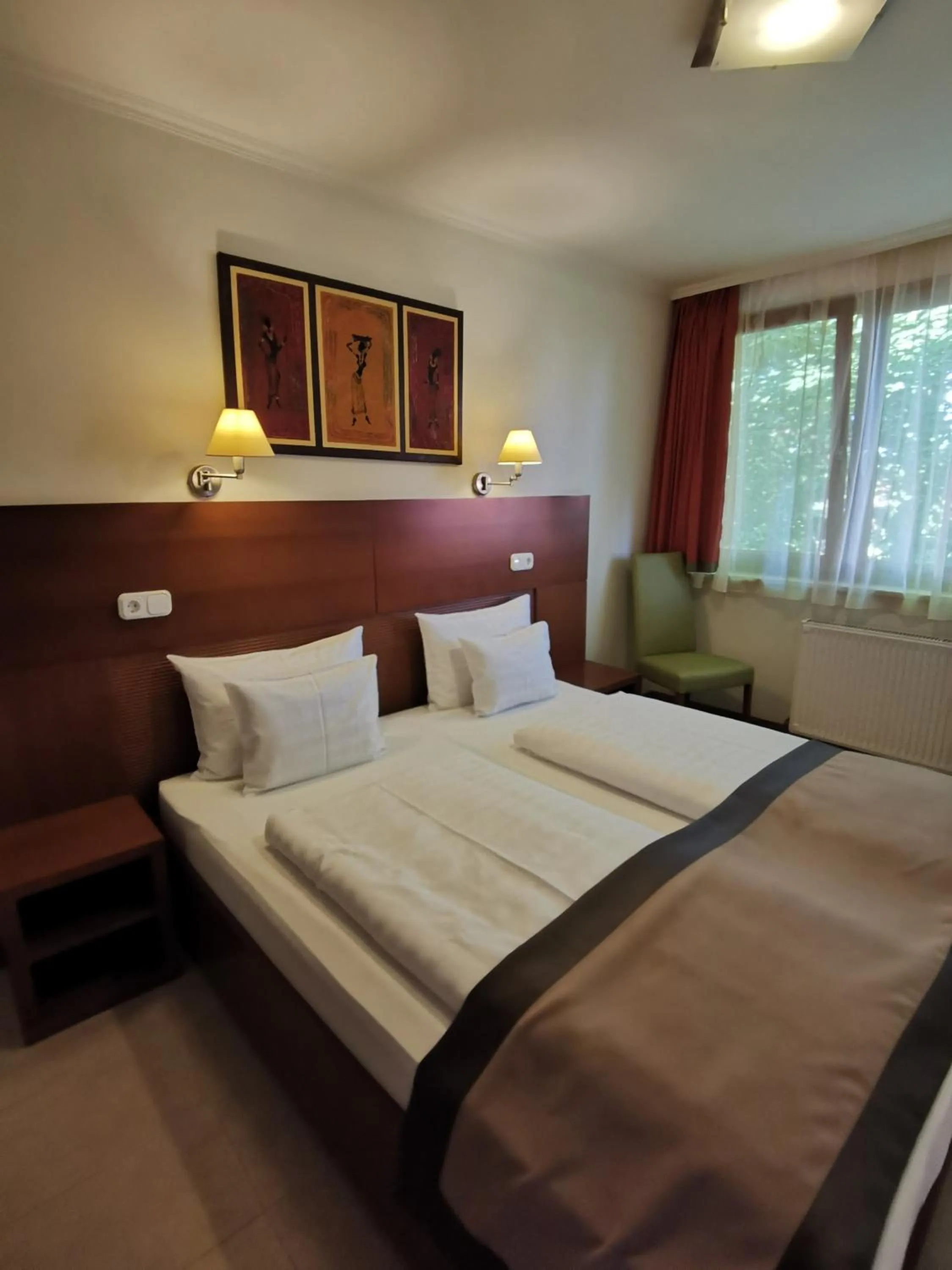 Bedroom, Bed in Hotel Villa Pax