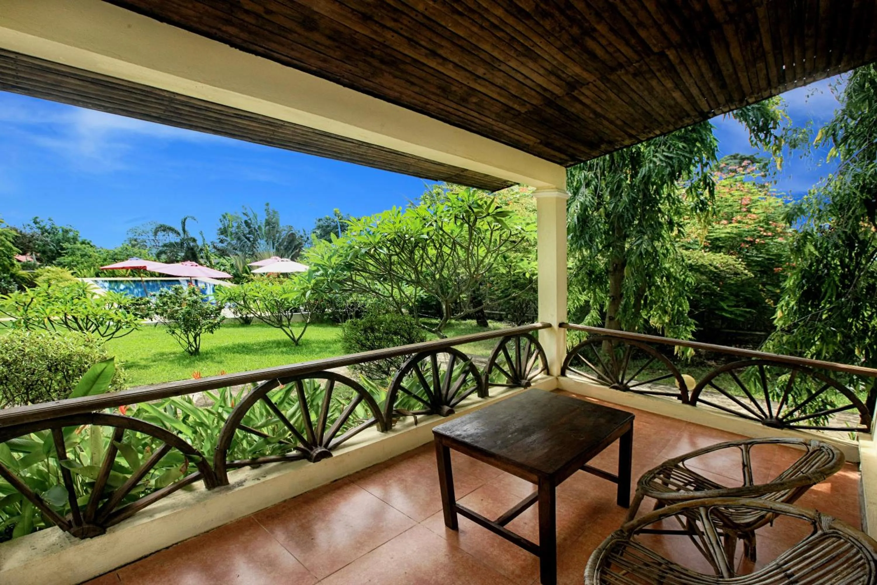 Patio in Q Bungalows