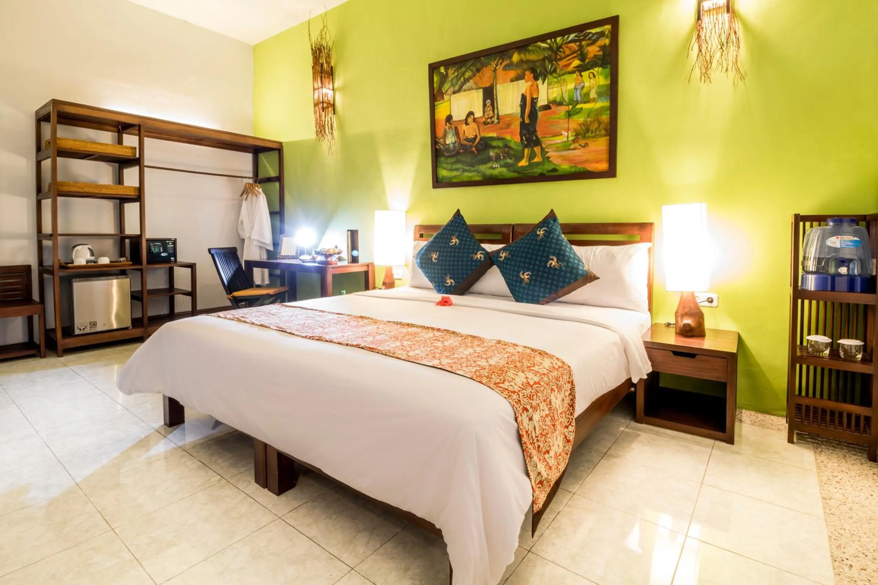 Bed in Cocotinos Lembeh a Boutique Dive Lodge