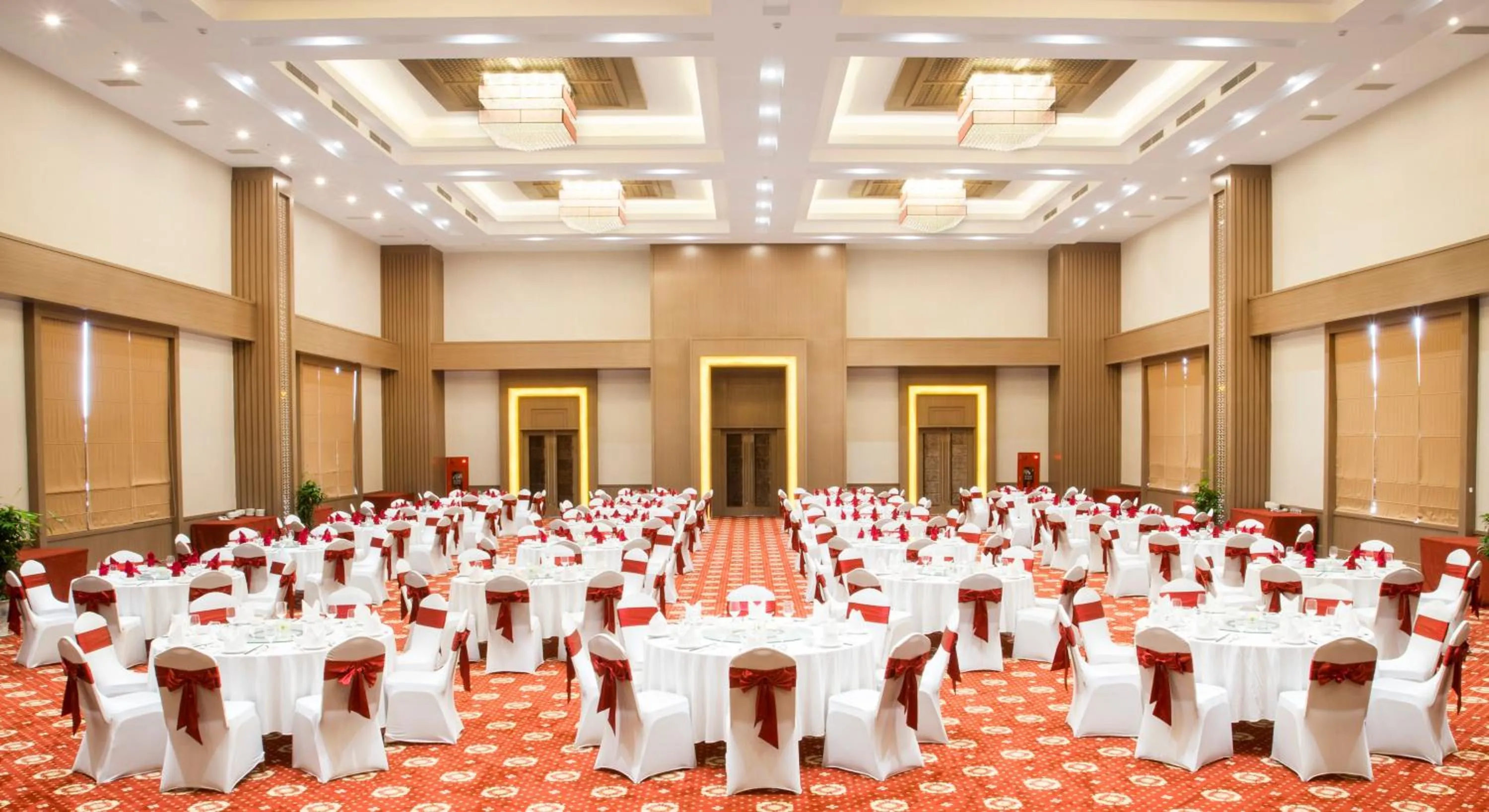 Business facilities in Muong Thanh Luxury Vientiane Hotel