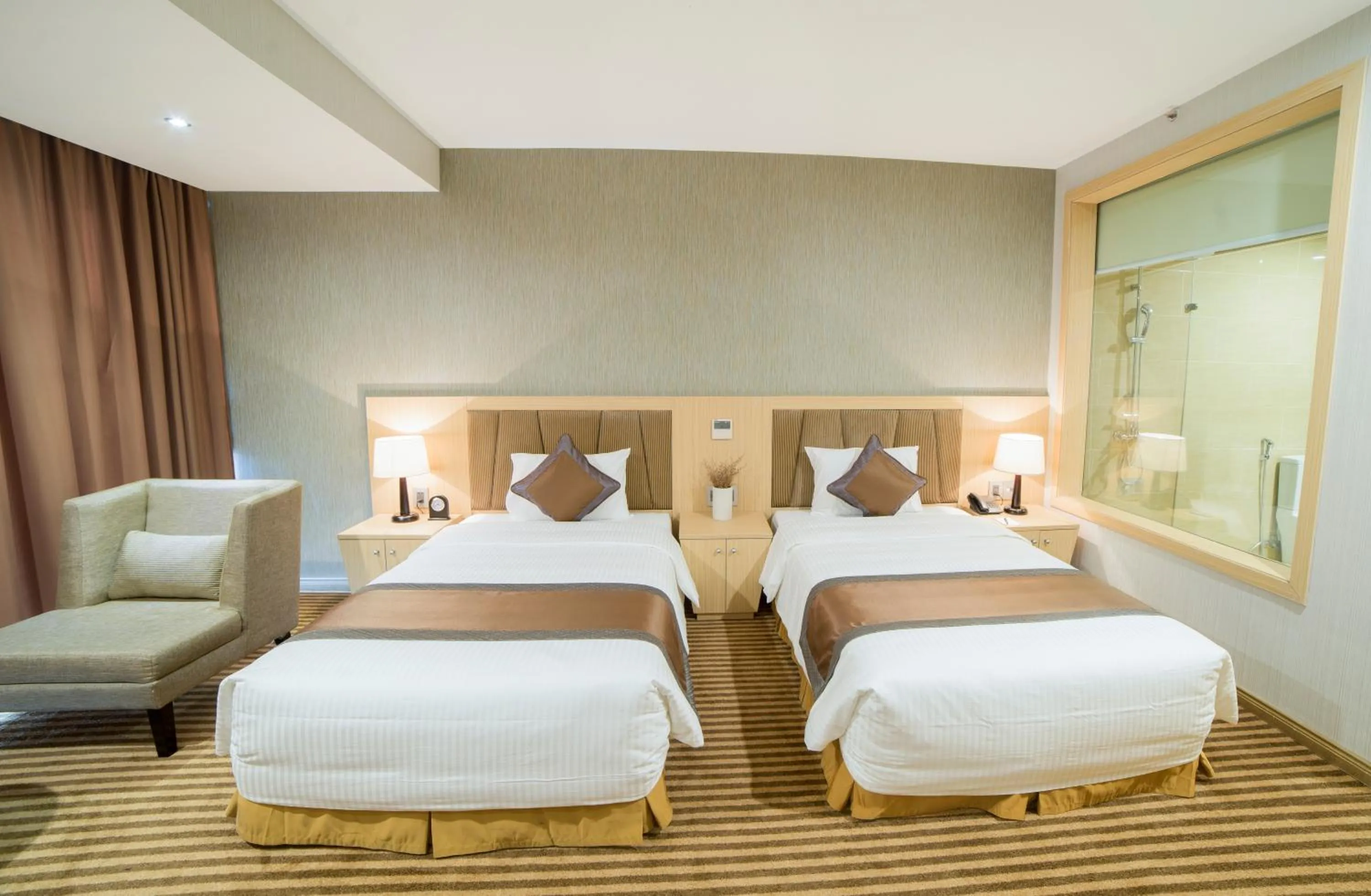 Bed in Muong Thanh Luxury Vientiane Hotel