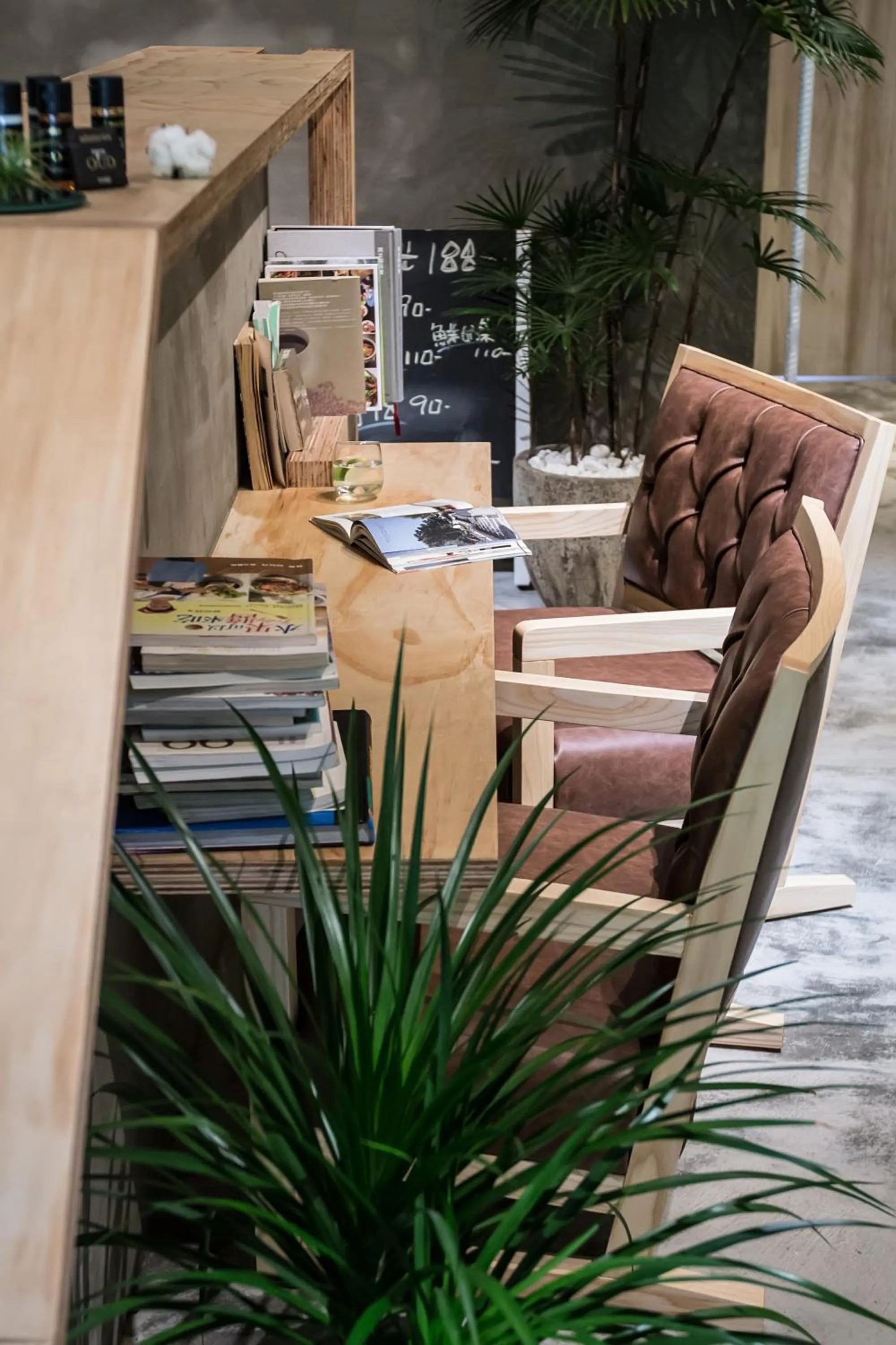 Library in Shaoguang 188 日月潭勺光188