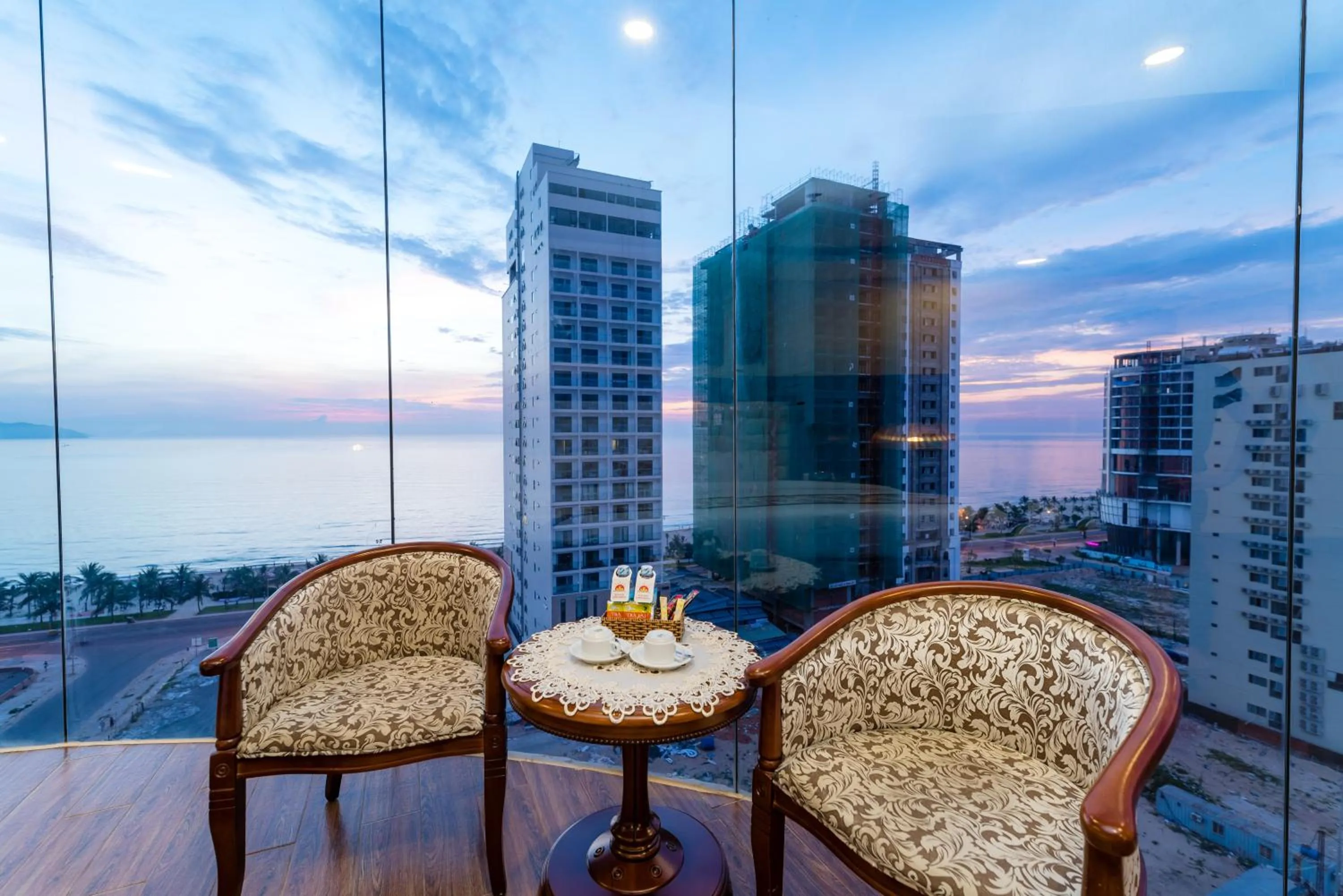 Seating area in Nhat Minh Hotel and Apartment