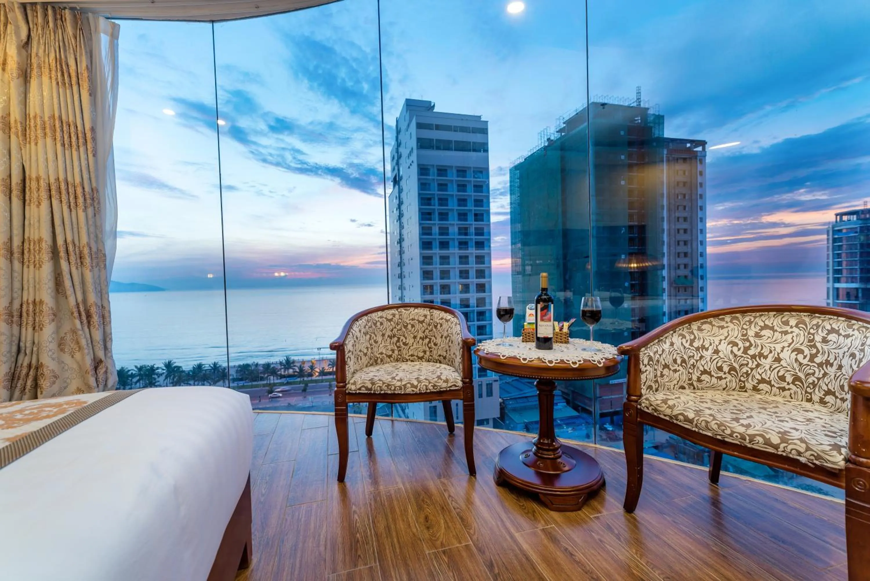 Sea view in Nhat Minh Hotel and Apartment