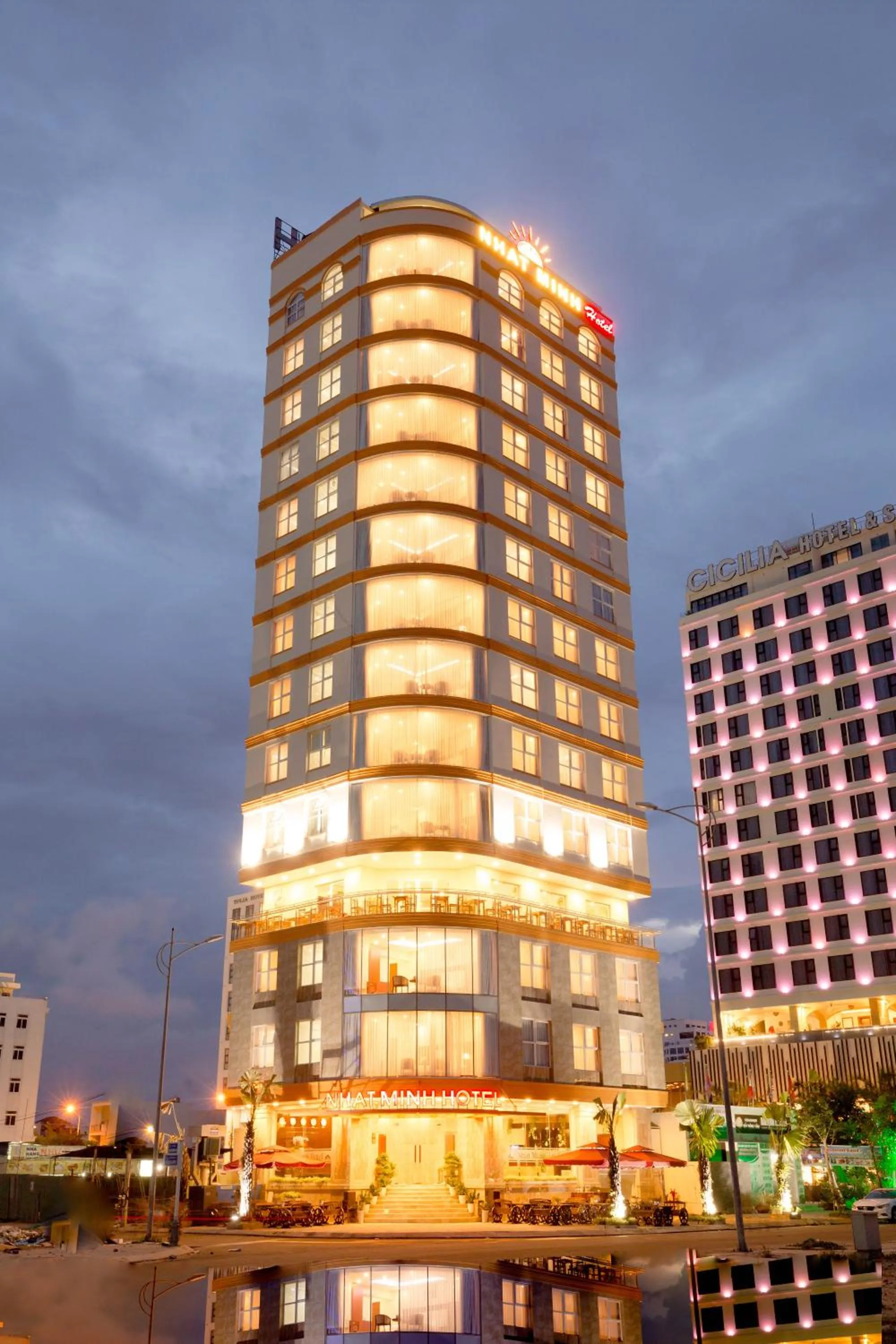Facade/entrance in Nhat Minh Hotel and Apartment