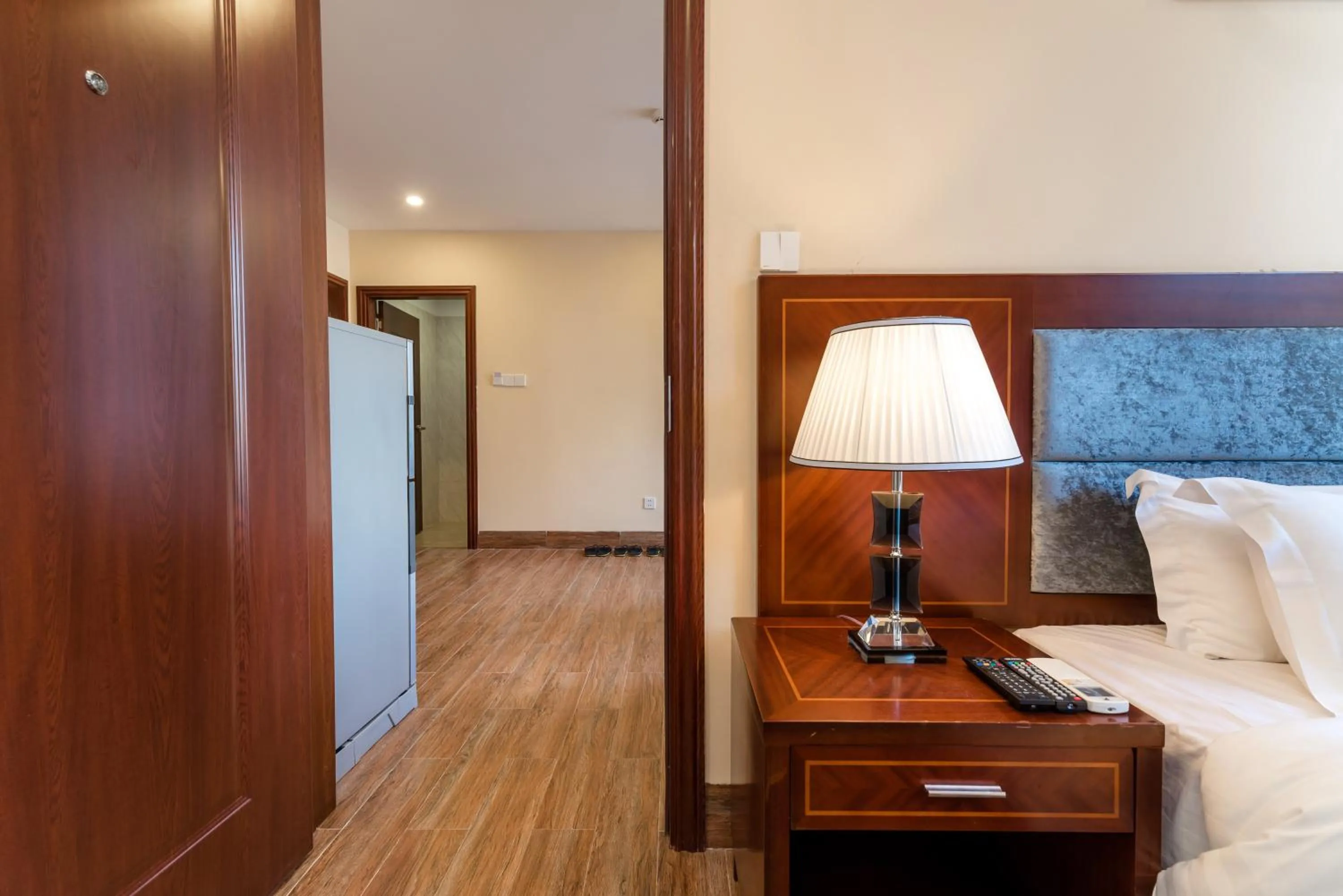 Seating area, Bed in Nhat Minh Hotel and Apartment