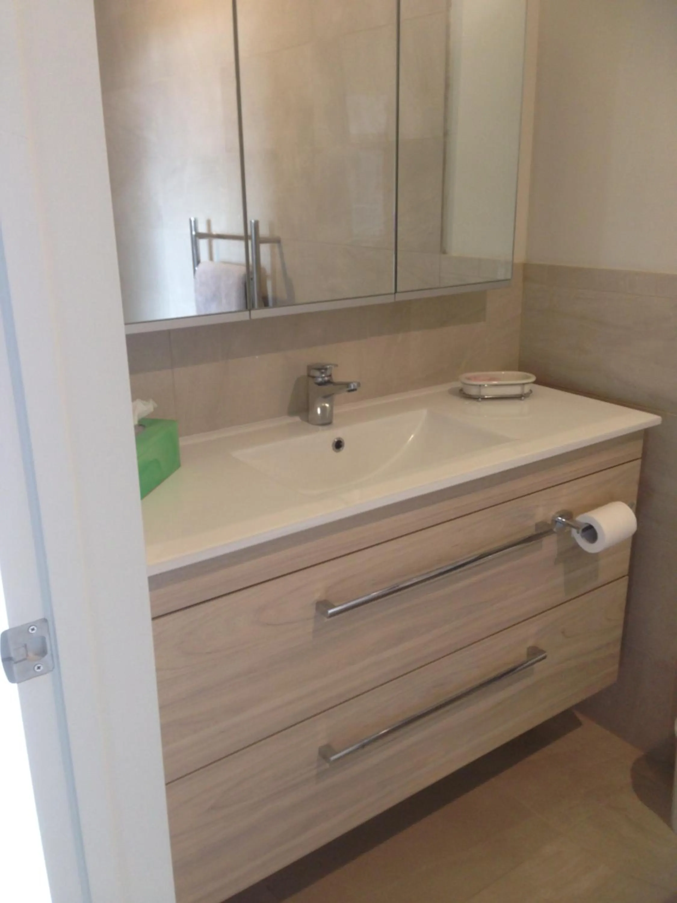 Bathroom in Cave Rock Guest House