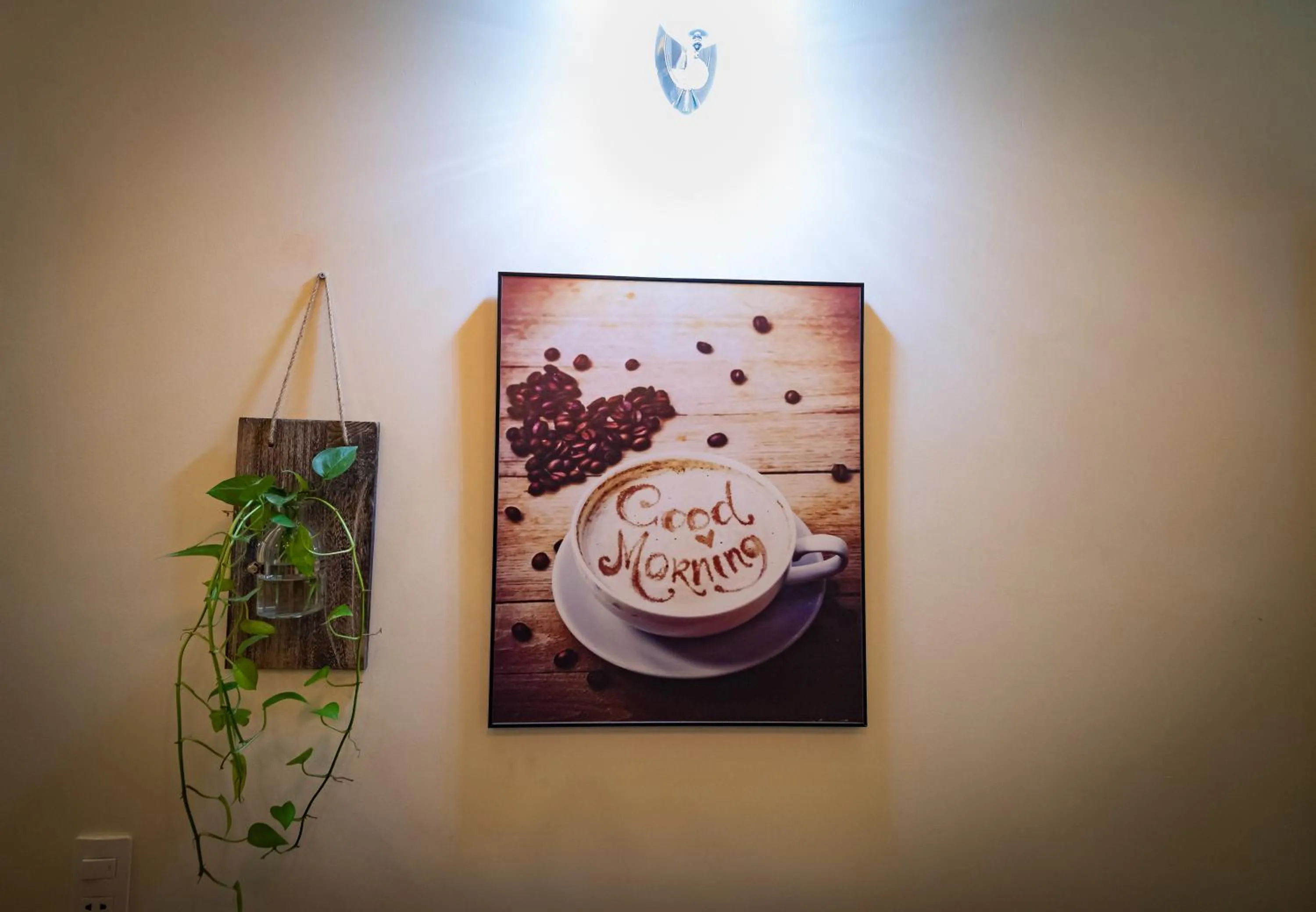 Restaurant/places to eat in Flora Hotel Hue