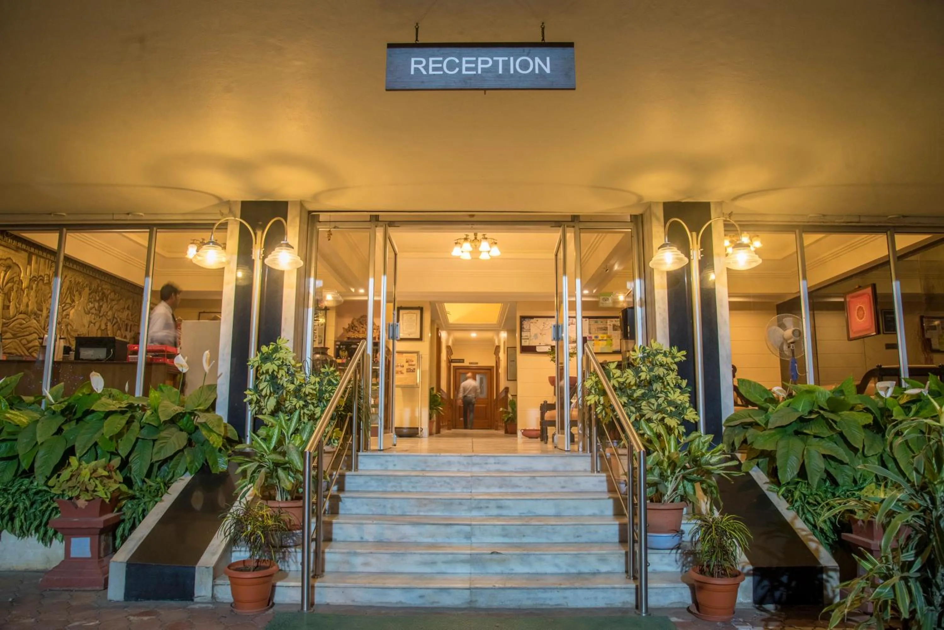Facade/entrance in Hotel Ayodhya