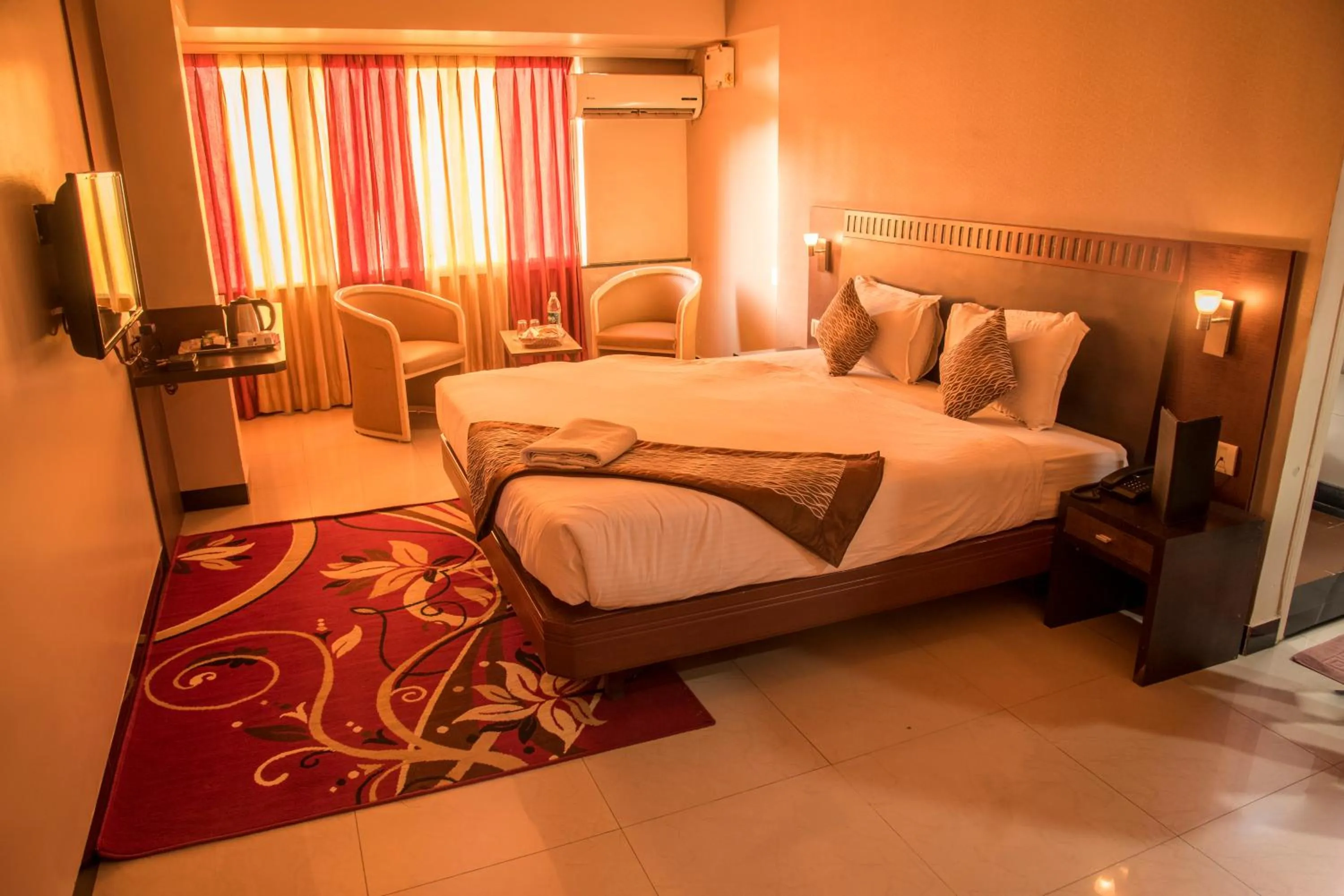 Bed in Hotel Ayodhya