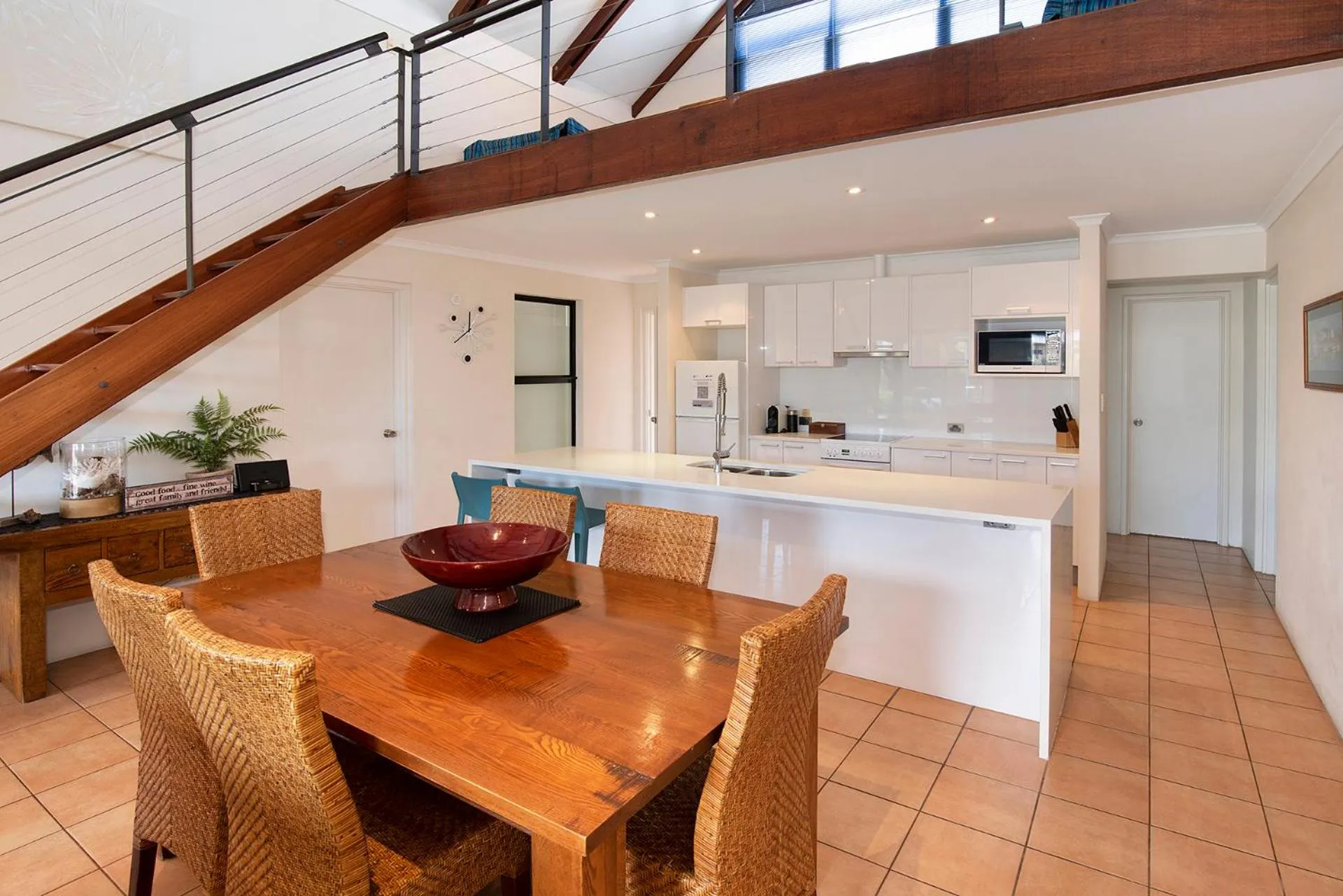 Dining area in Dunsborough Beach Cottages