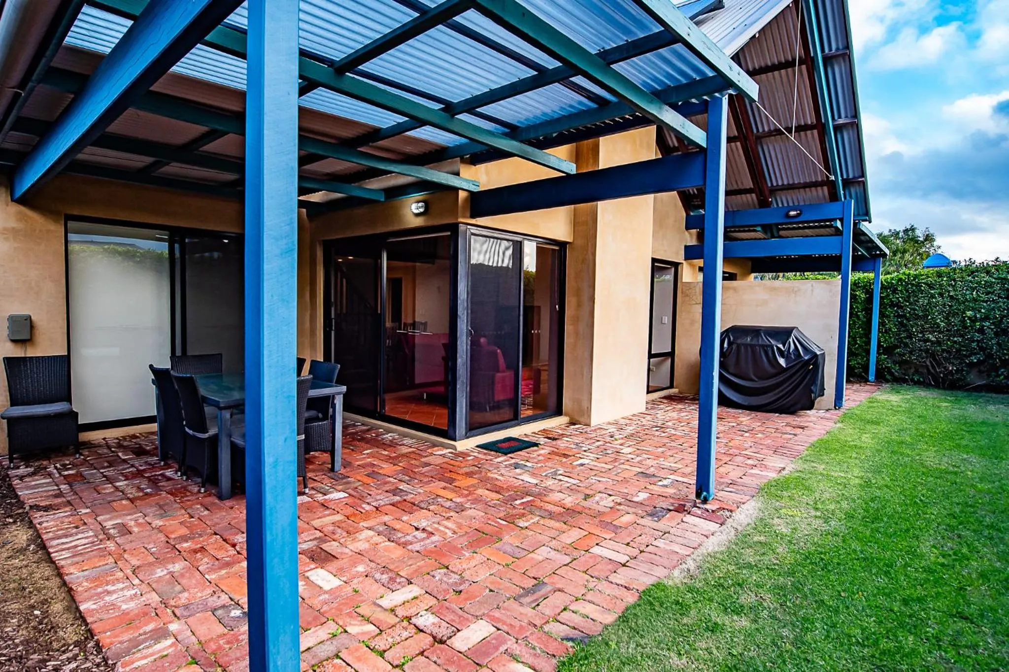 Patio in Dunsborough Beach Cottages