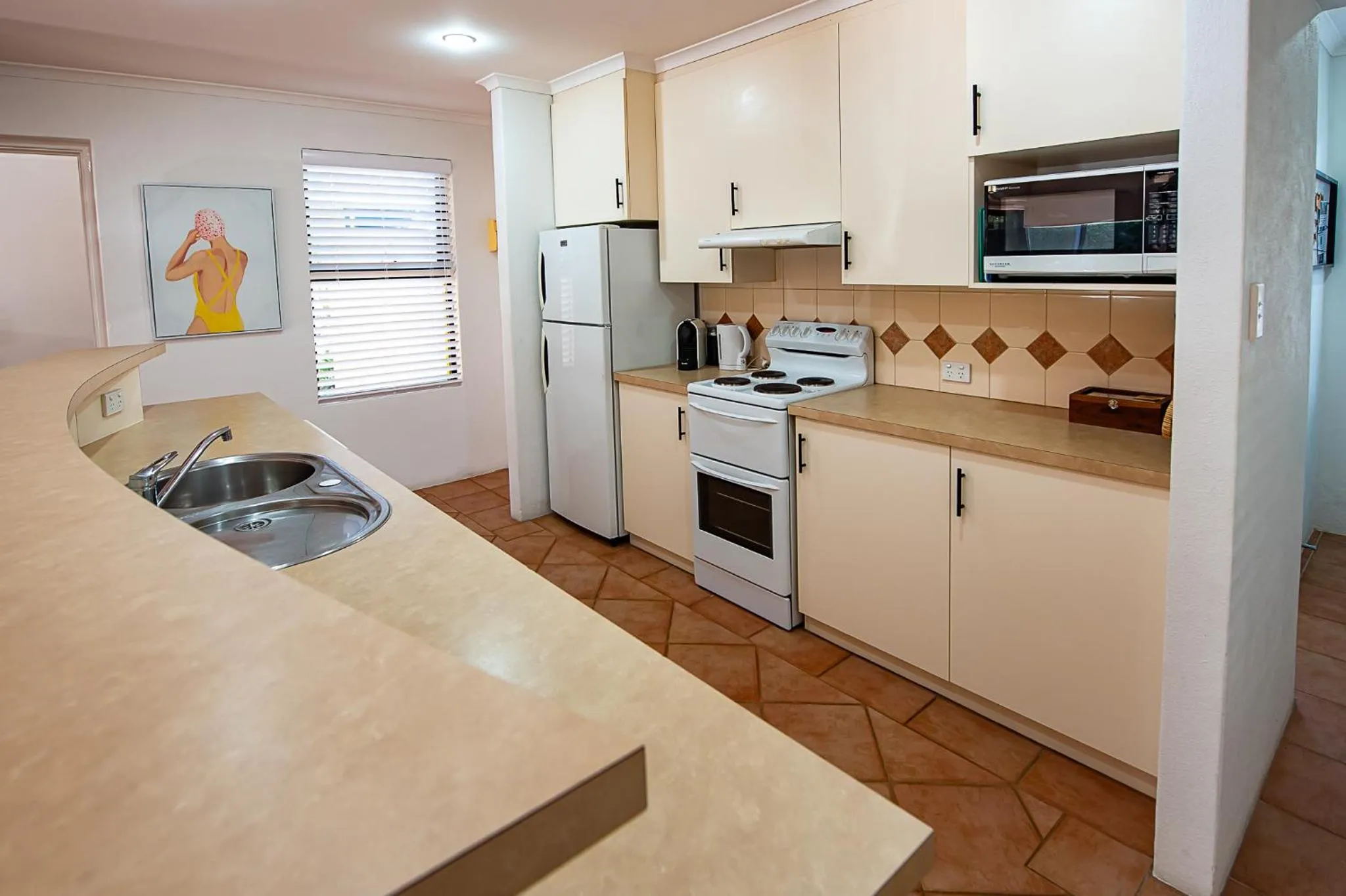 Kitchen or kitchenette in Dunsborough Beach Cottages