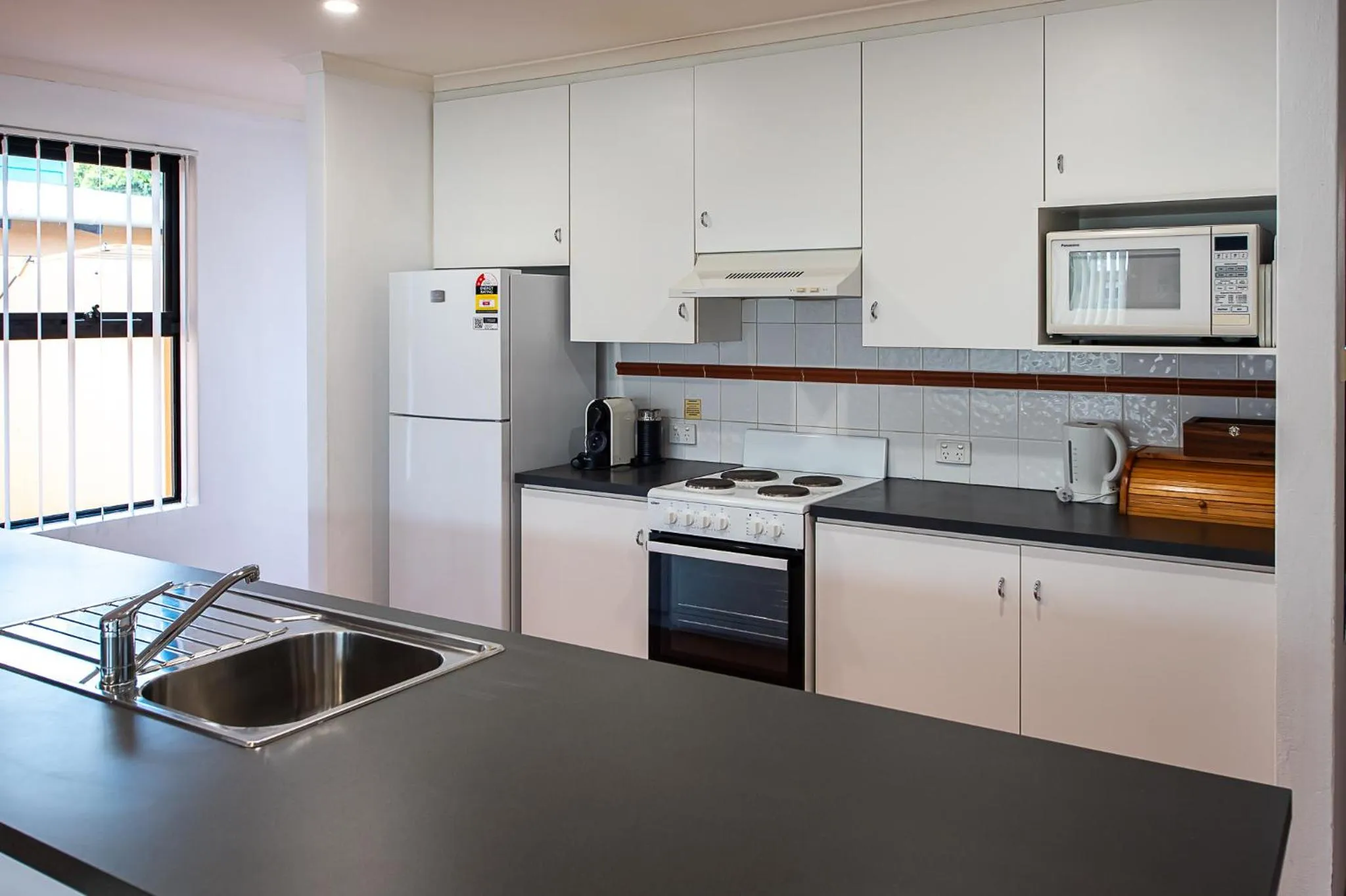 Kitchen or kitchenette in Dunsborough Beach Cottages