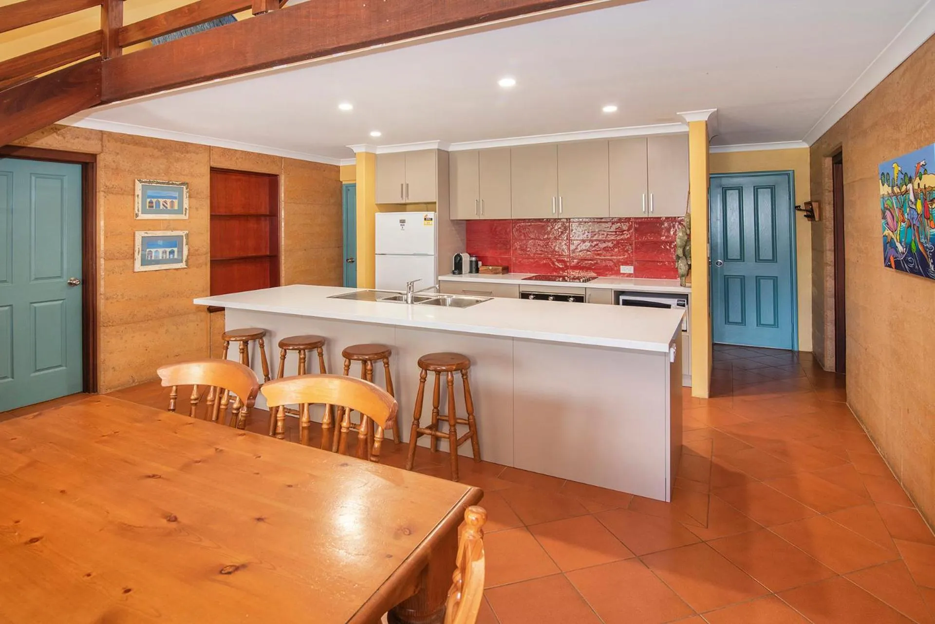 Dining area in Dunsborough Beach Cottages