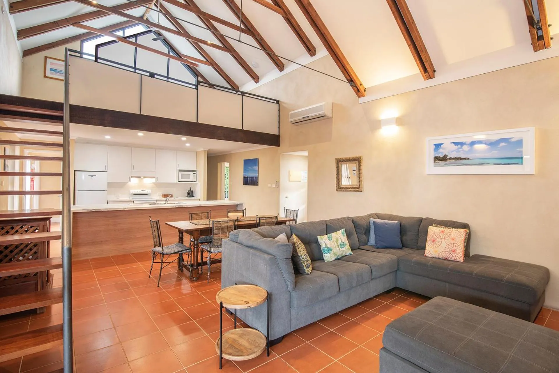 Kitchen or kitchenette in Dunsborough Beach Cottages
