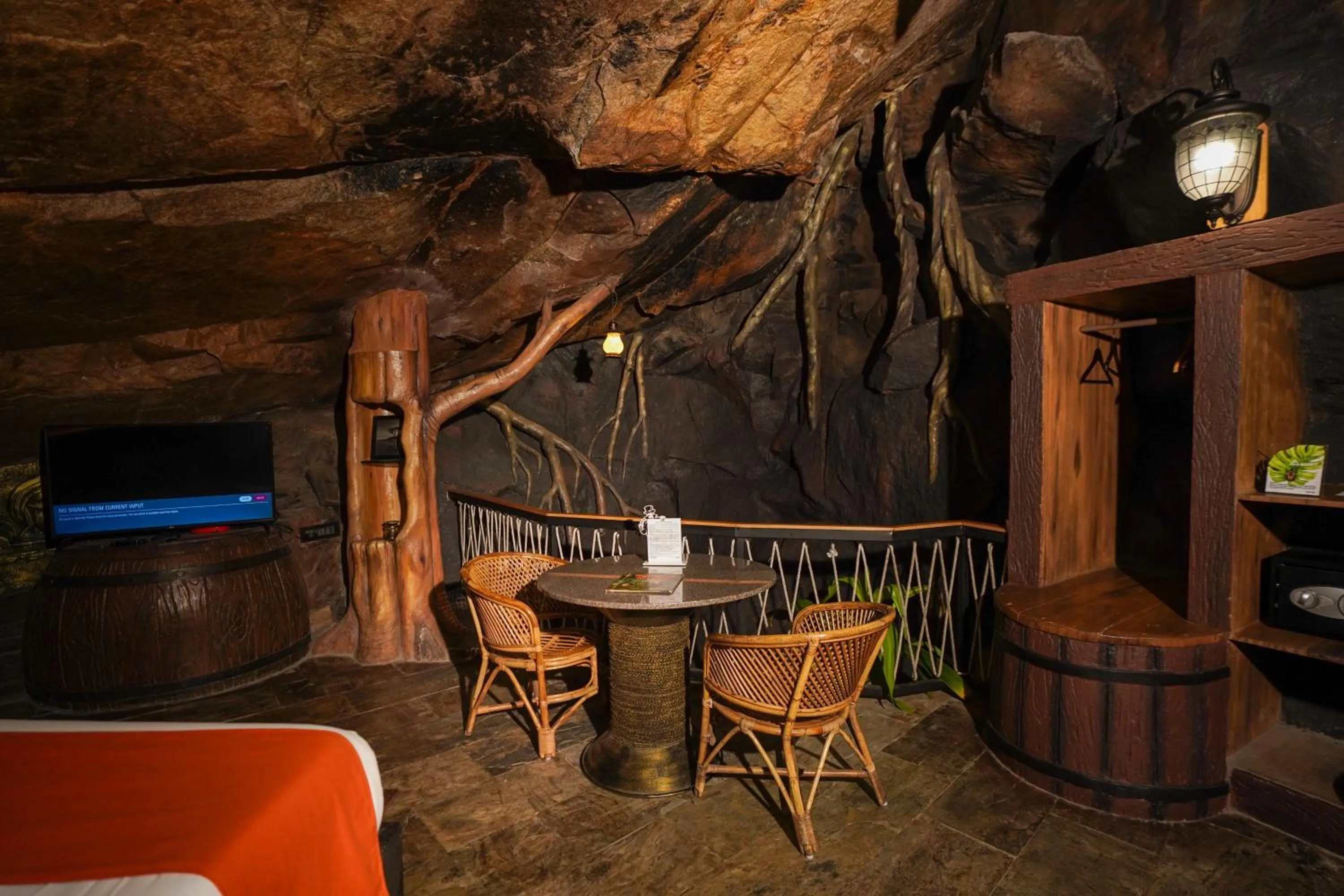 TV and multimedia in Mount Xanadu Resorts