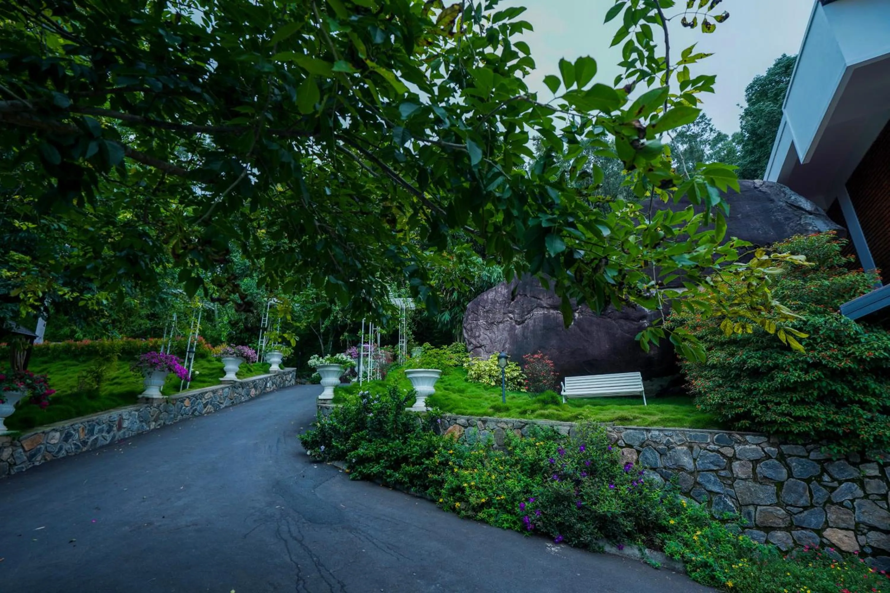 Garden in Mount Xanadu Resorts