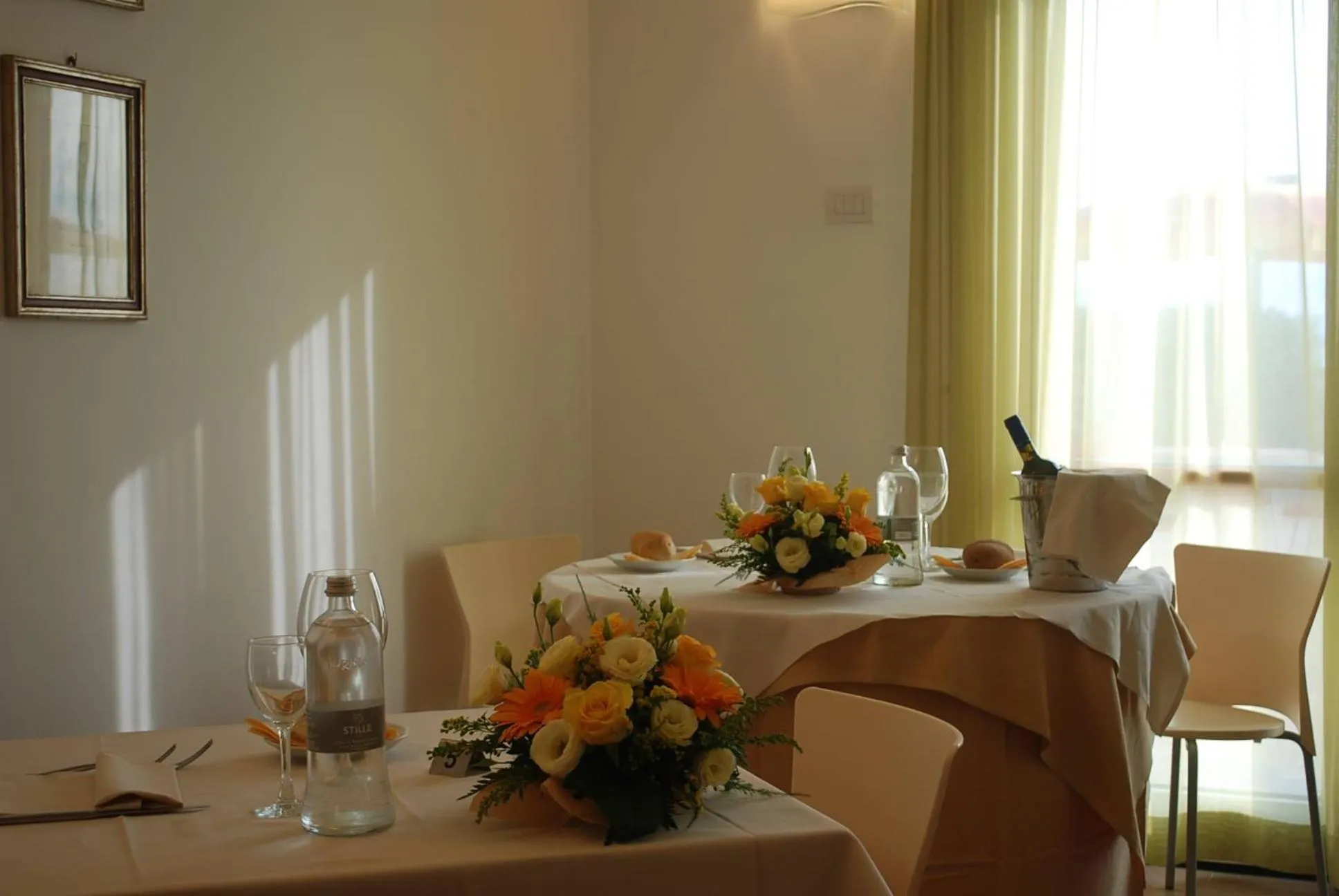 Restaurant/places to eat in Hotel Stella Marina