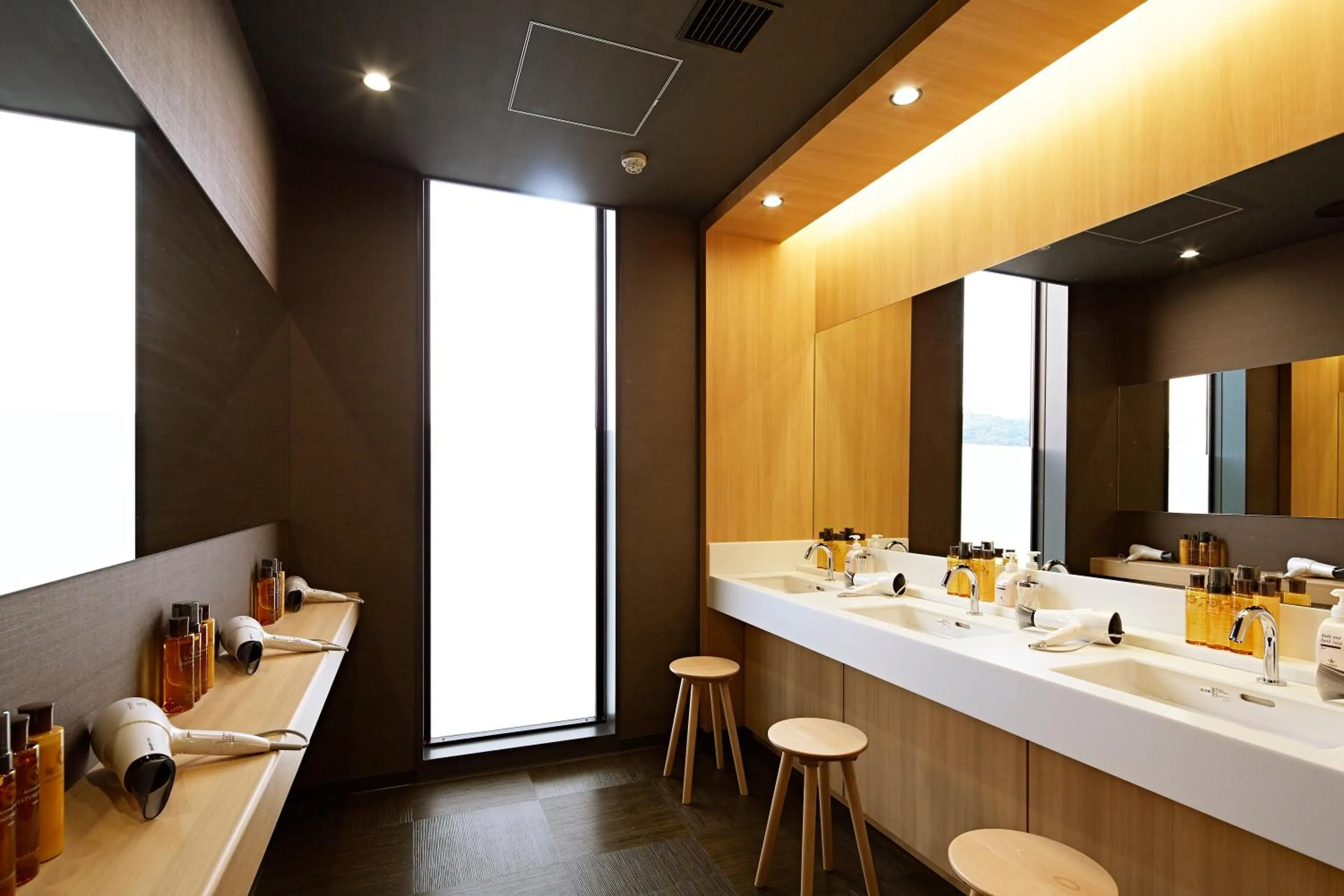 Public Bath in Candeo Hotels Matsuyama Okaido
