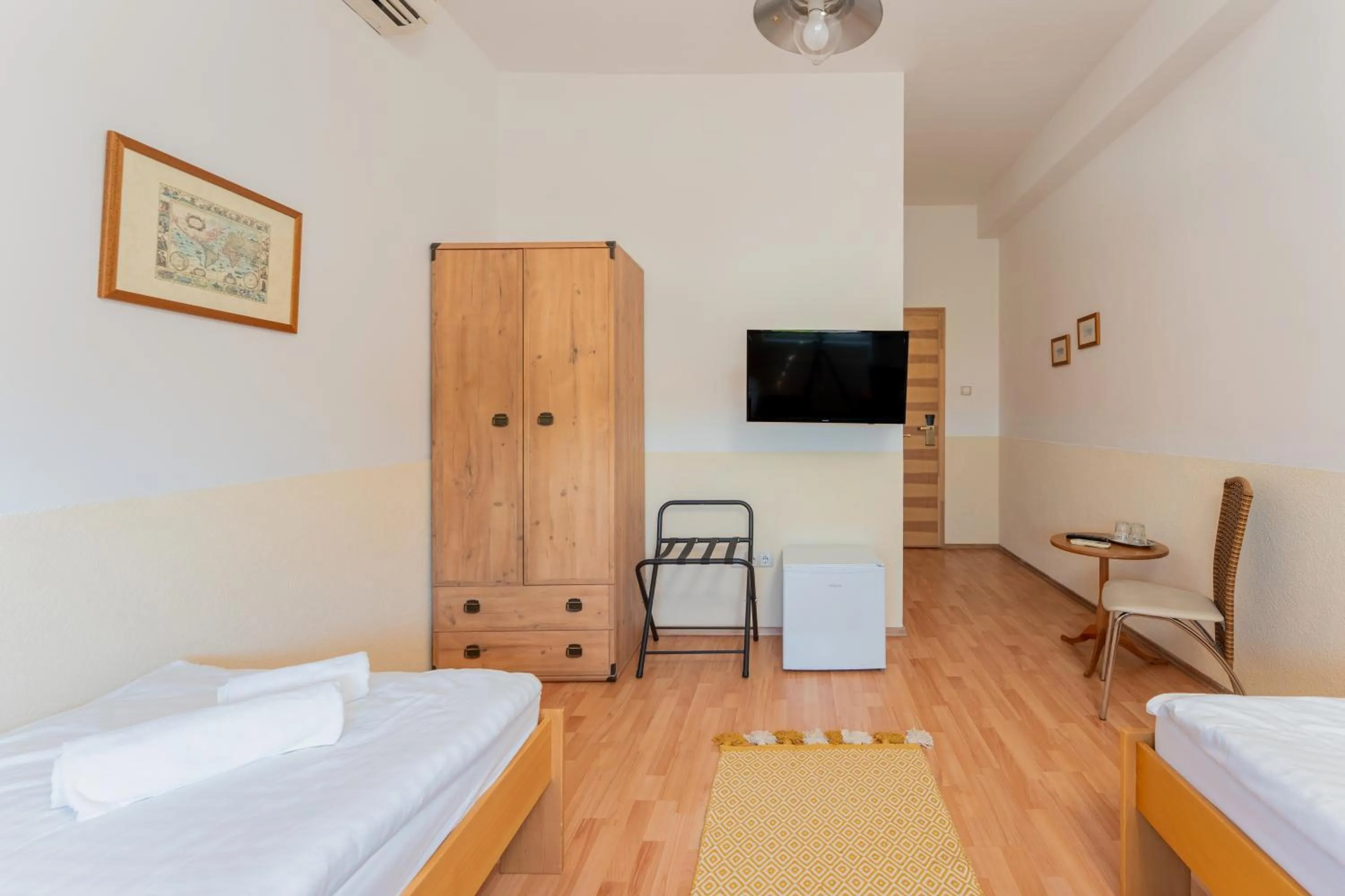 Bed in OÁZIS Hotel***