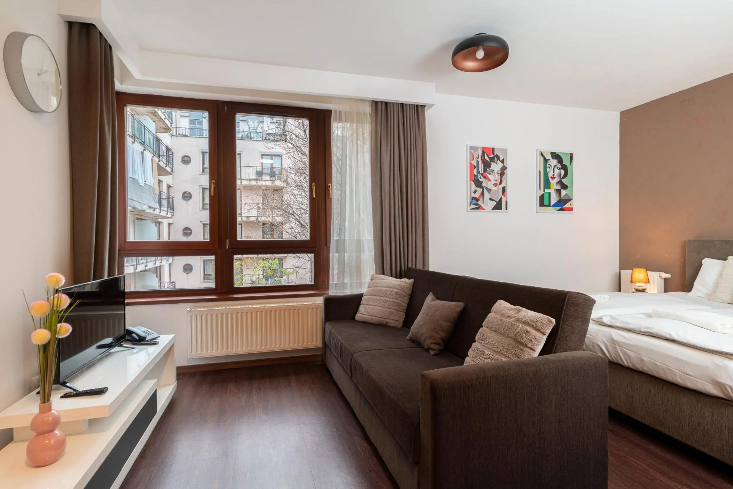 Bed in Gozsdu Court Budapest