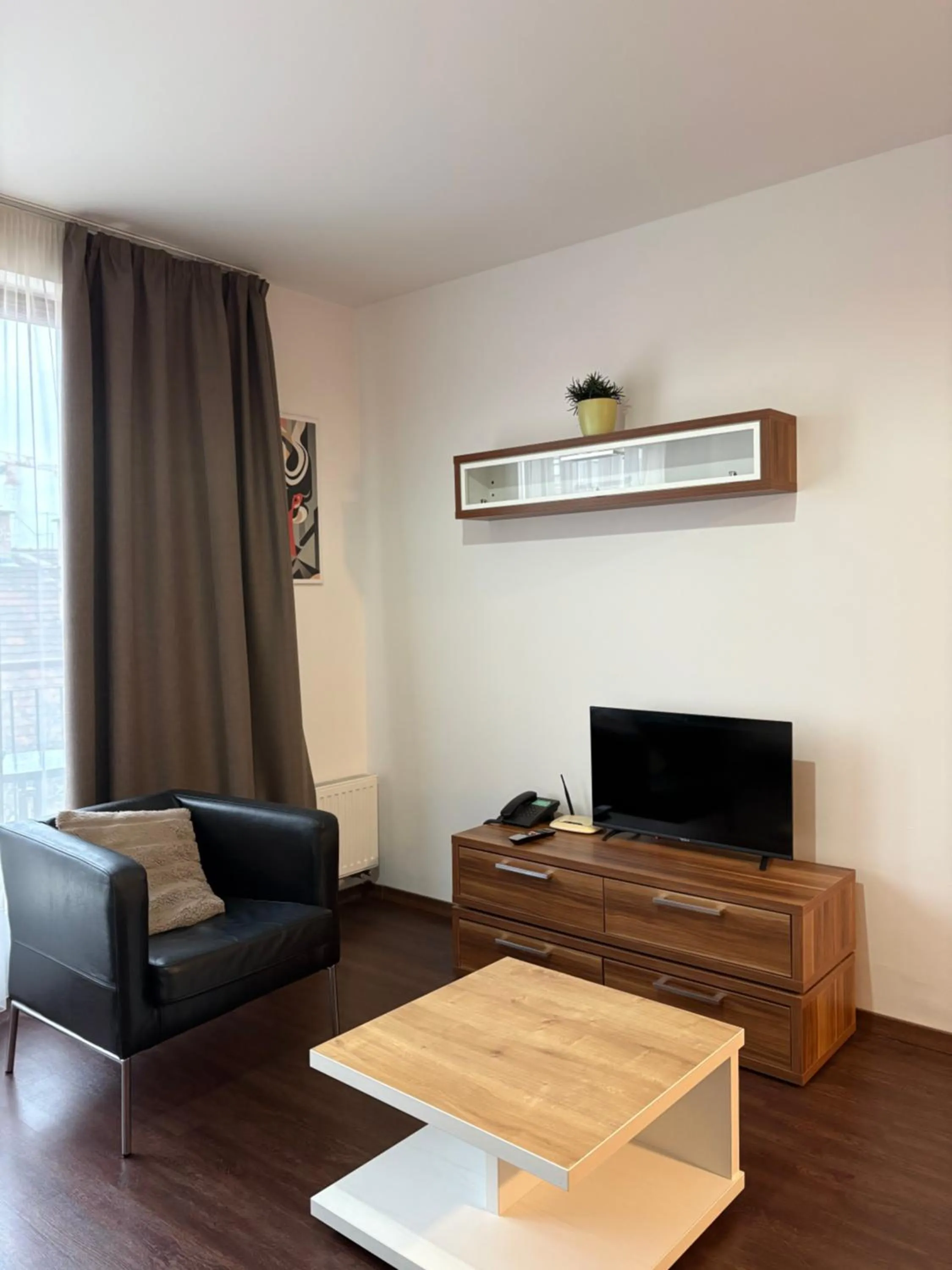 TV and multimedia in Gozsdu Court Budapest