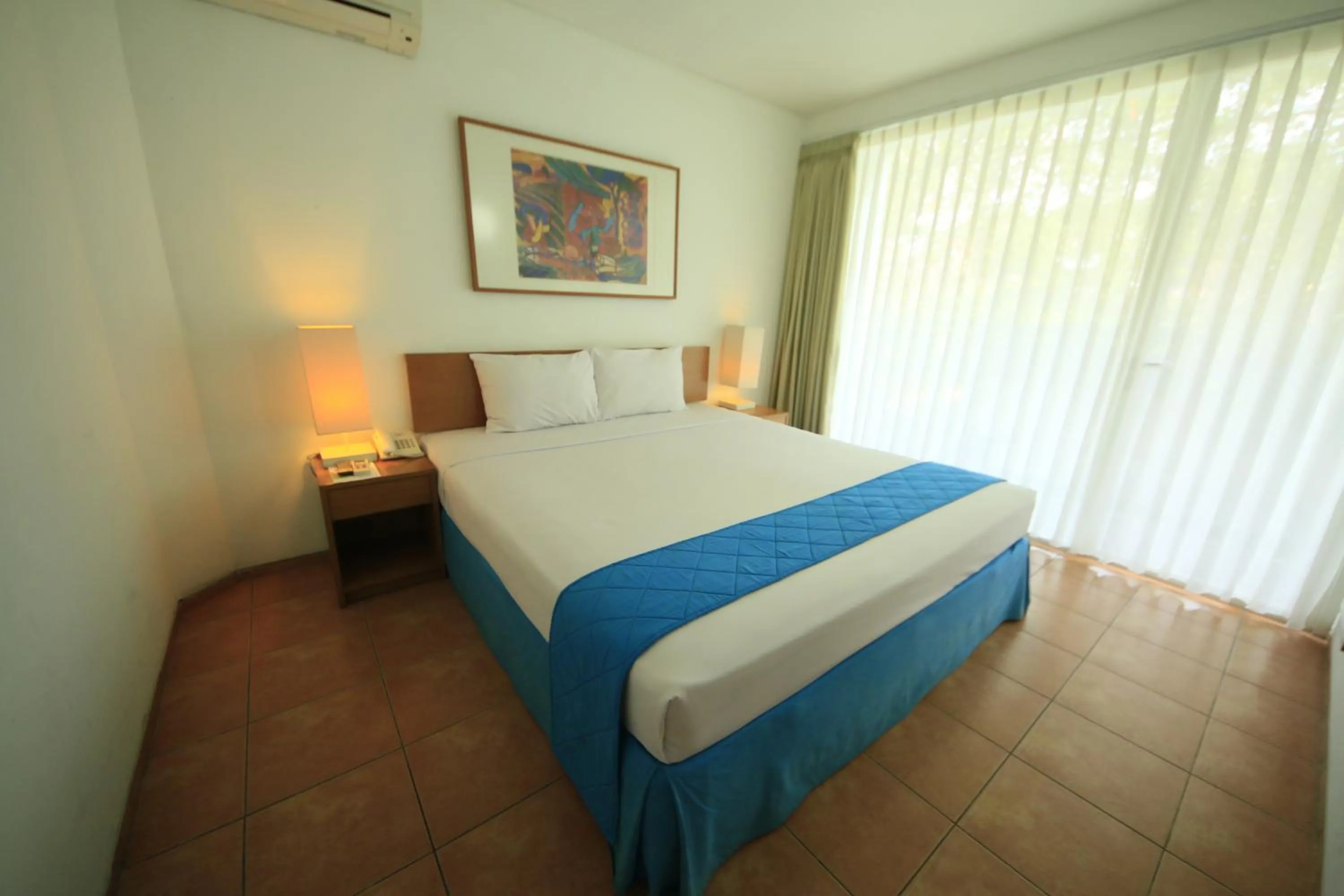 Bed in Concordia Hotel Bumi Sangkuriang Bandung