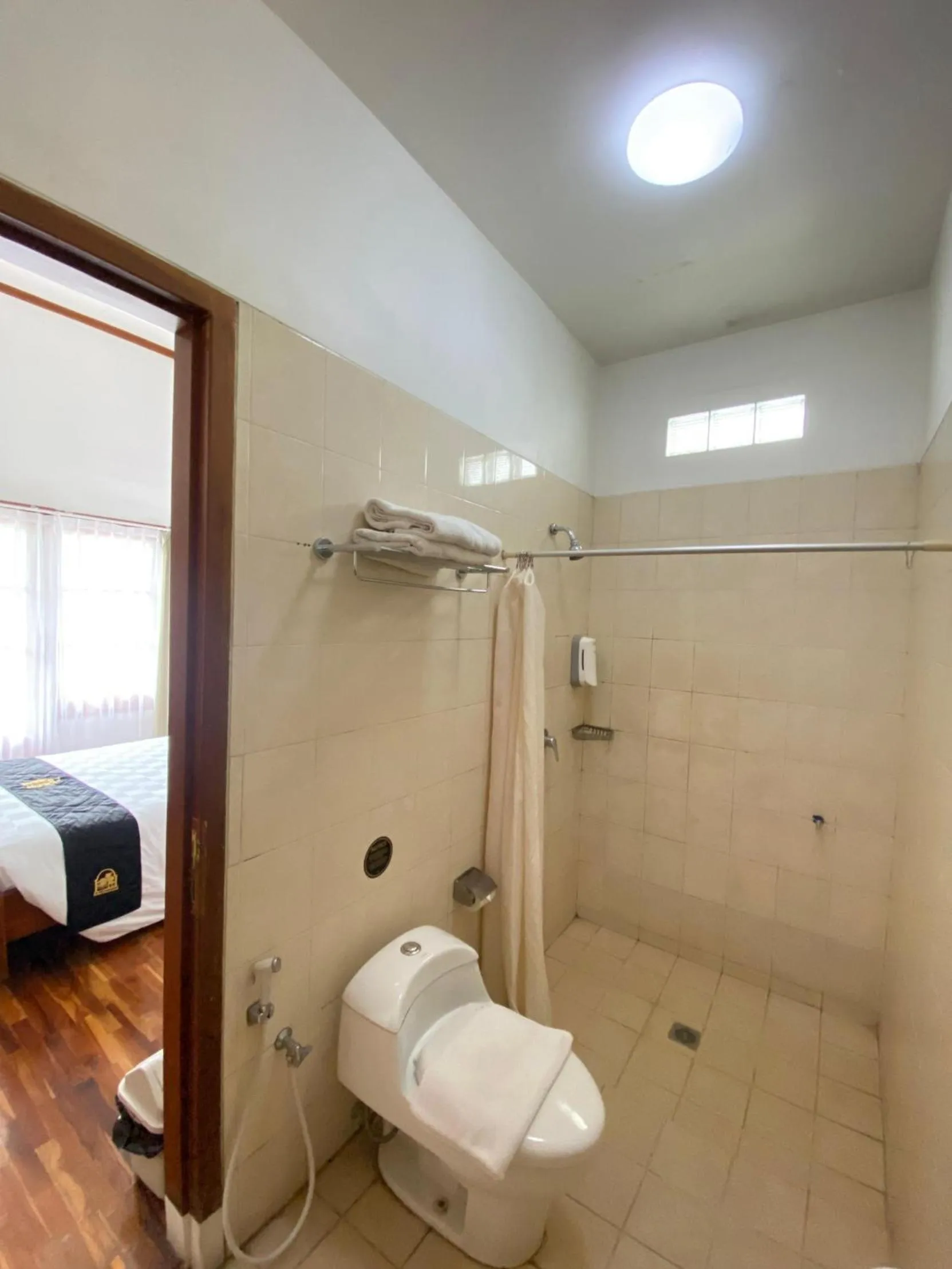 Bathroom in Concordia Hotel Bumi Sangkuriang Bandung