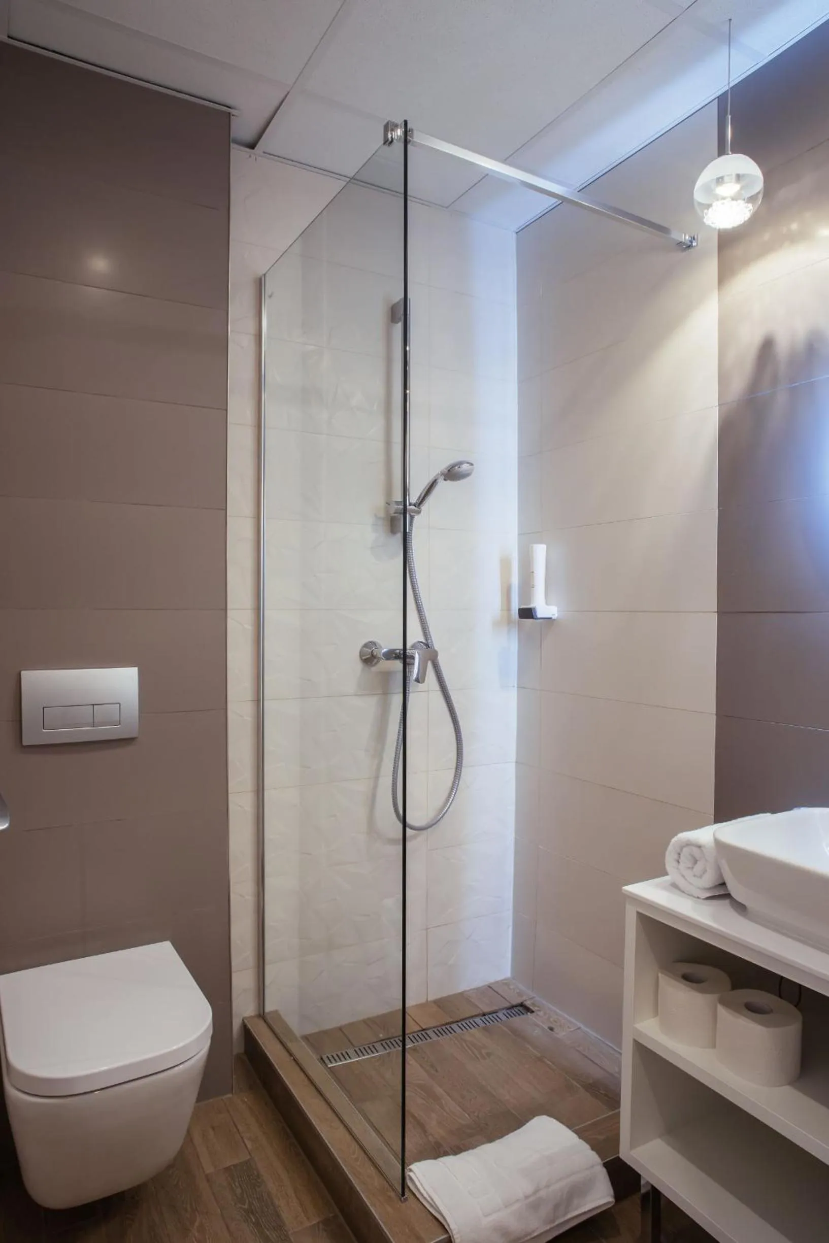 Bathroom in The Hotel Unforgettable - Hotel Tiliana by Homoky Hotels & Spa