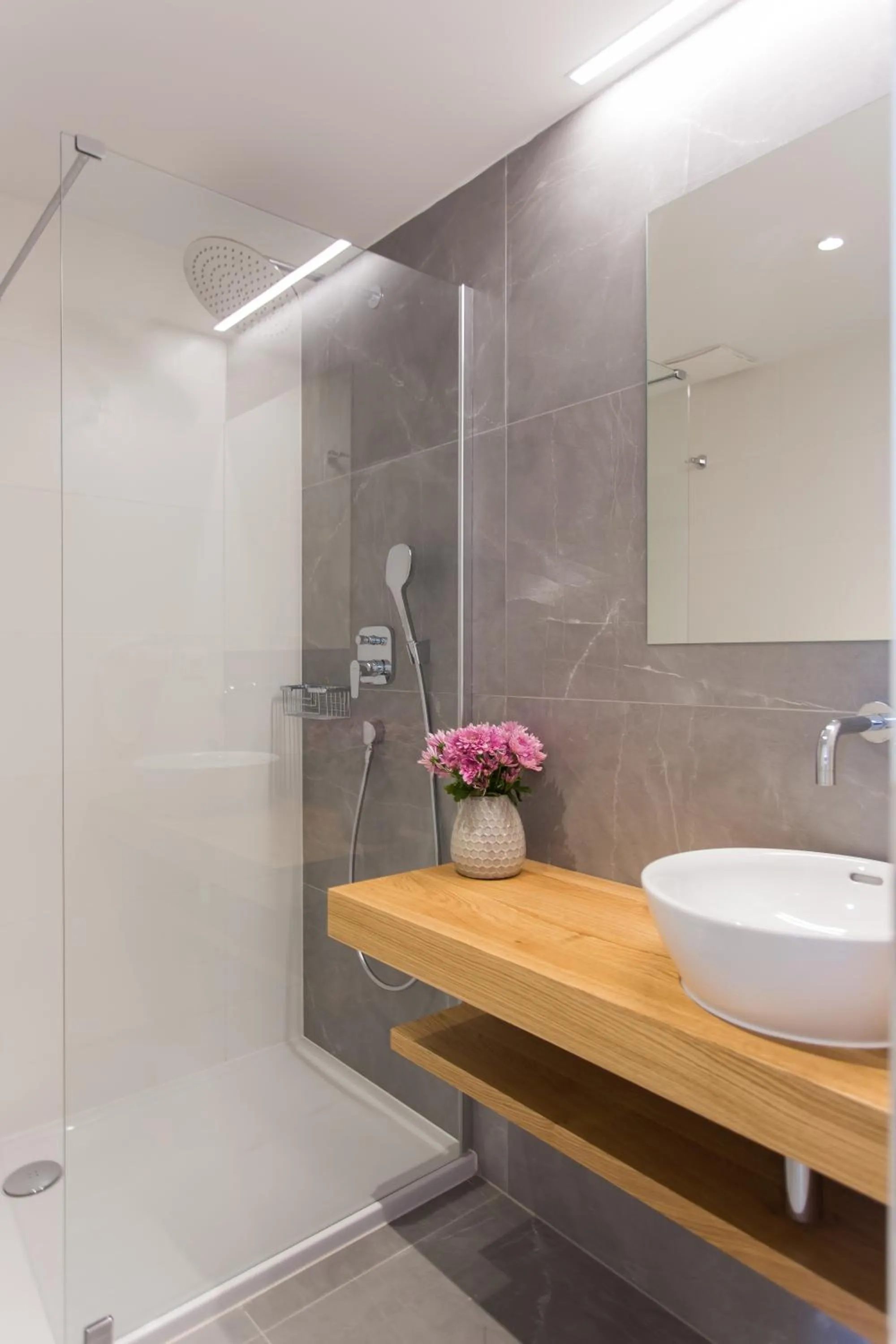 Bathroom in Bifora Heritage Hotel