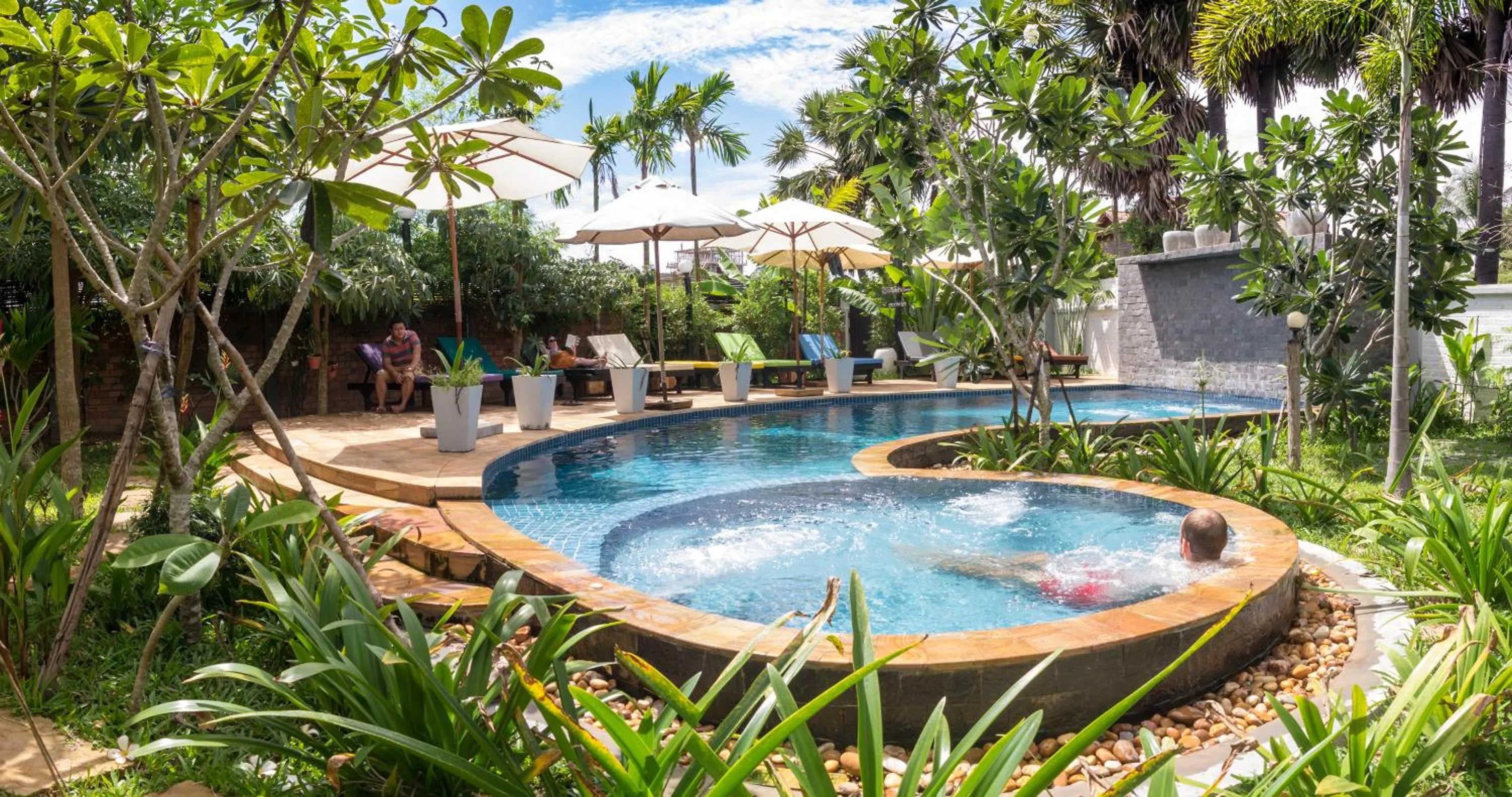 Swimming pool in Hak Boutique Hotel