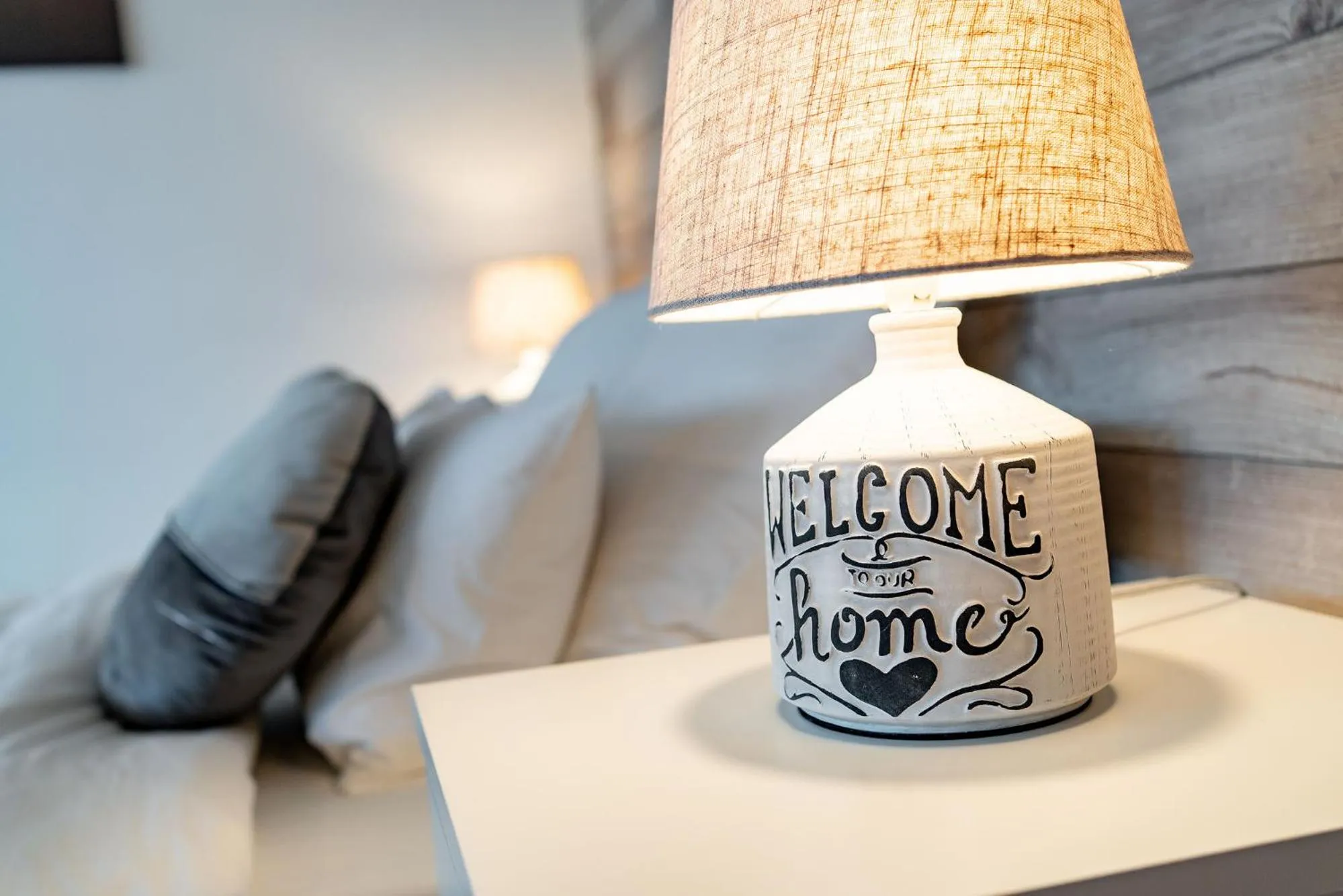 Decorative detail in Lujerului Studio