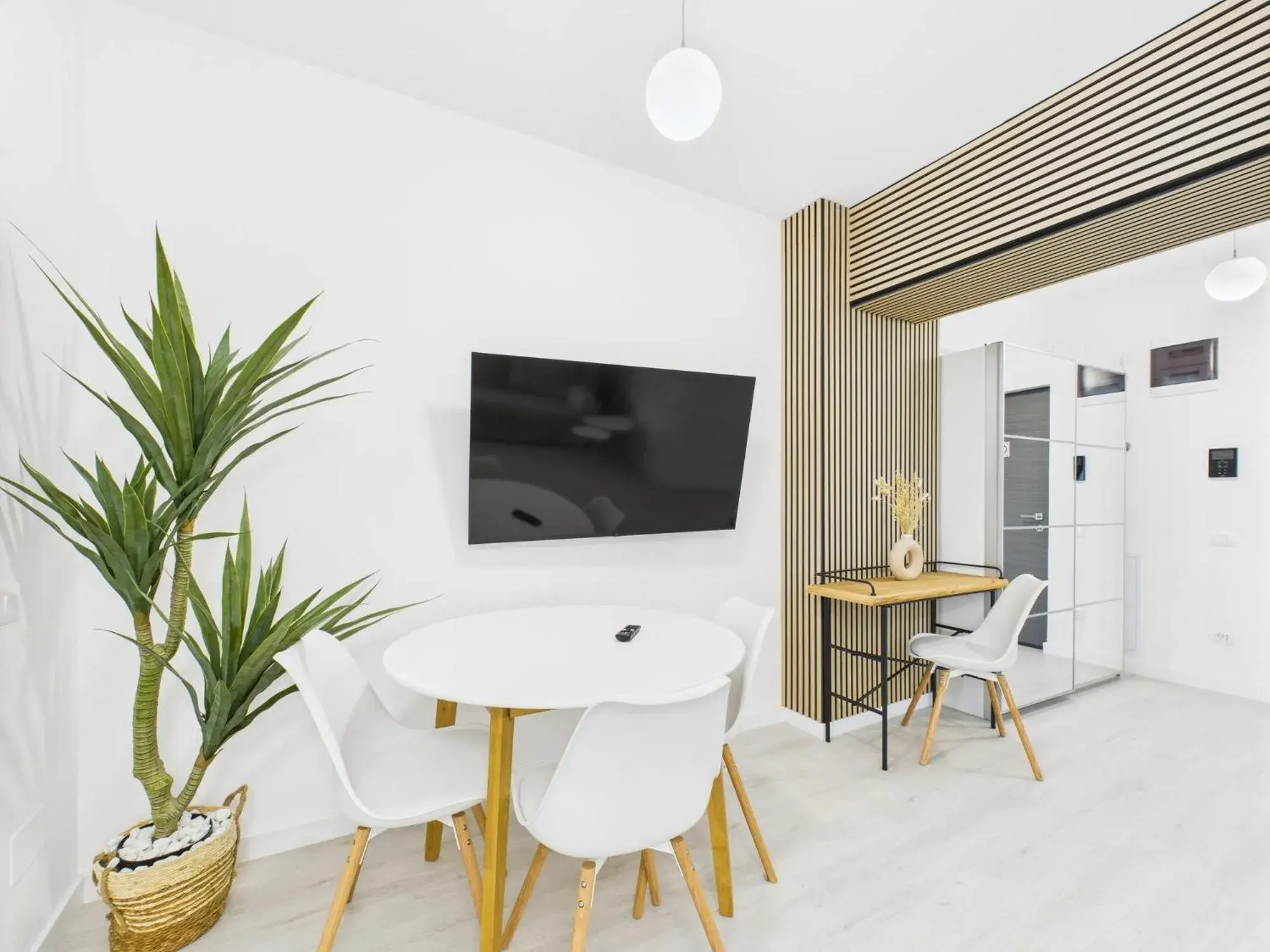 Deluxe Double Room in Lujerului Studio Deluxe Double Room in Lujerului Studio