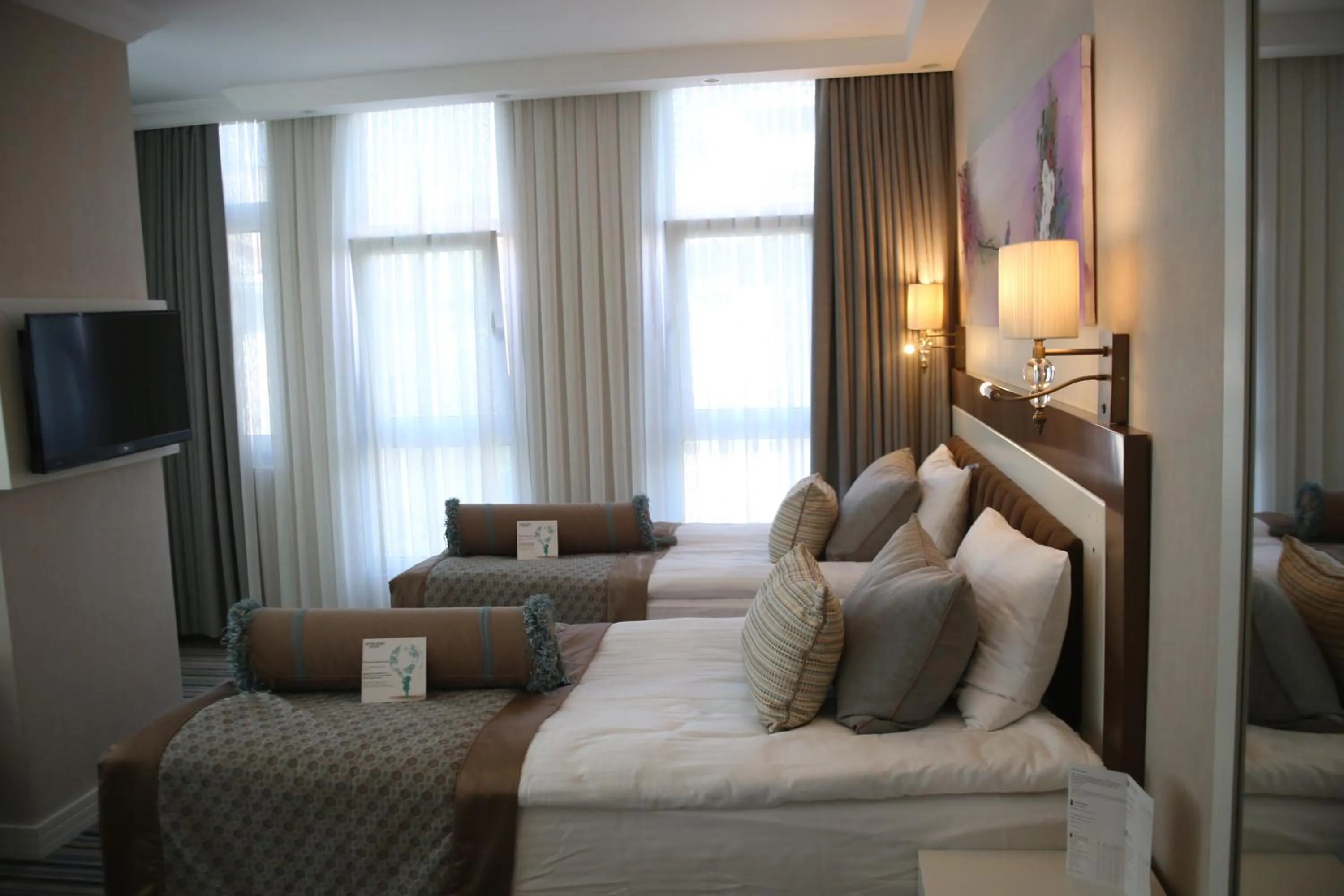 Bed in Seven Deep Hotel