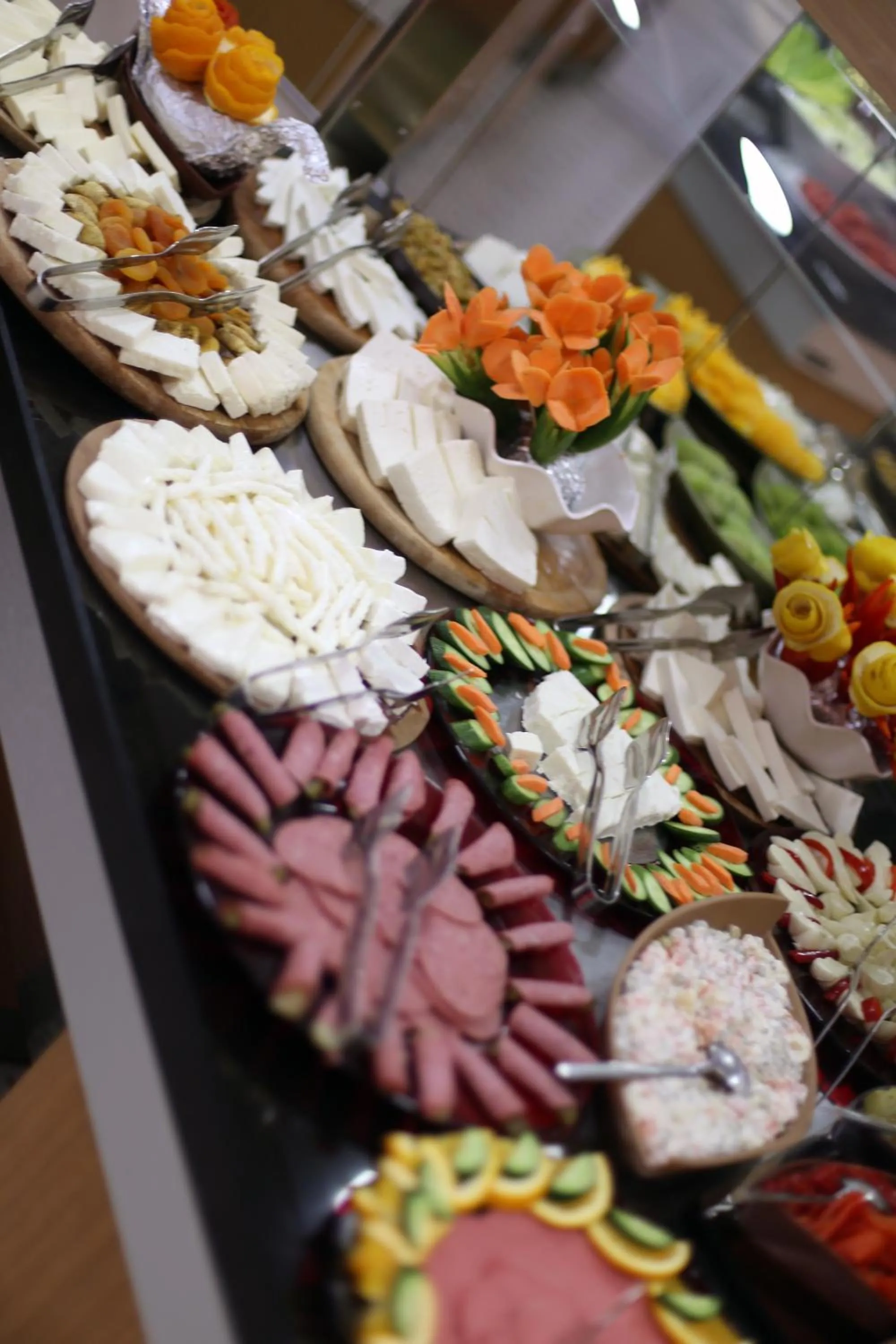 Restaurant/places to eat in Seven Deep Hotel