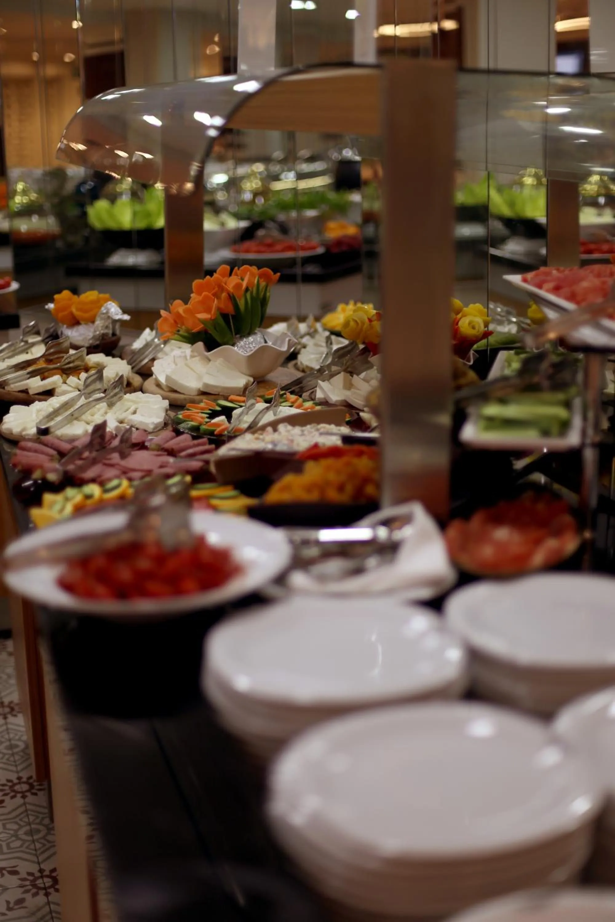 Restaurant/places to eat in Seven Deep Hotel