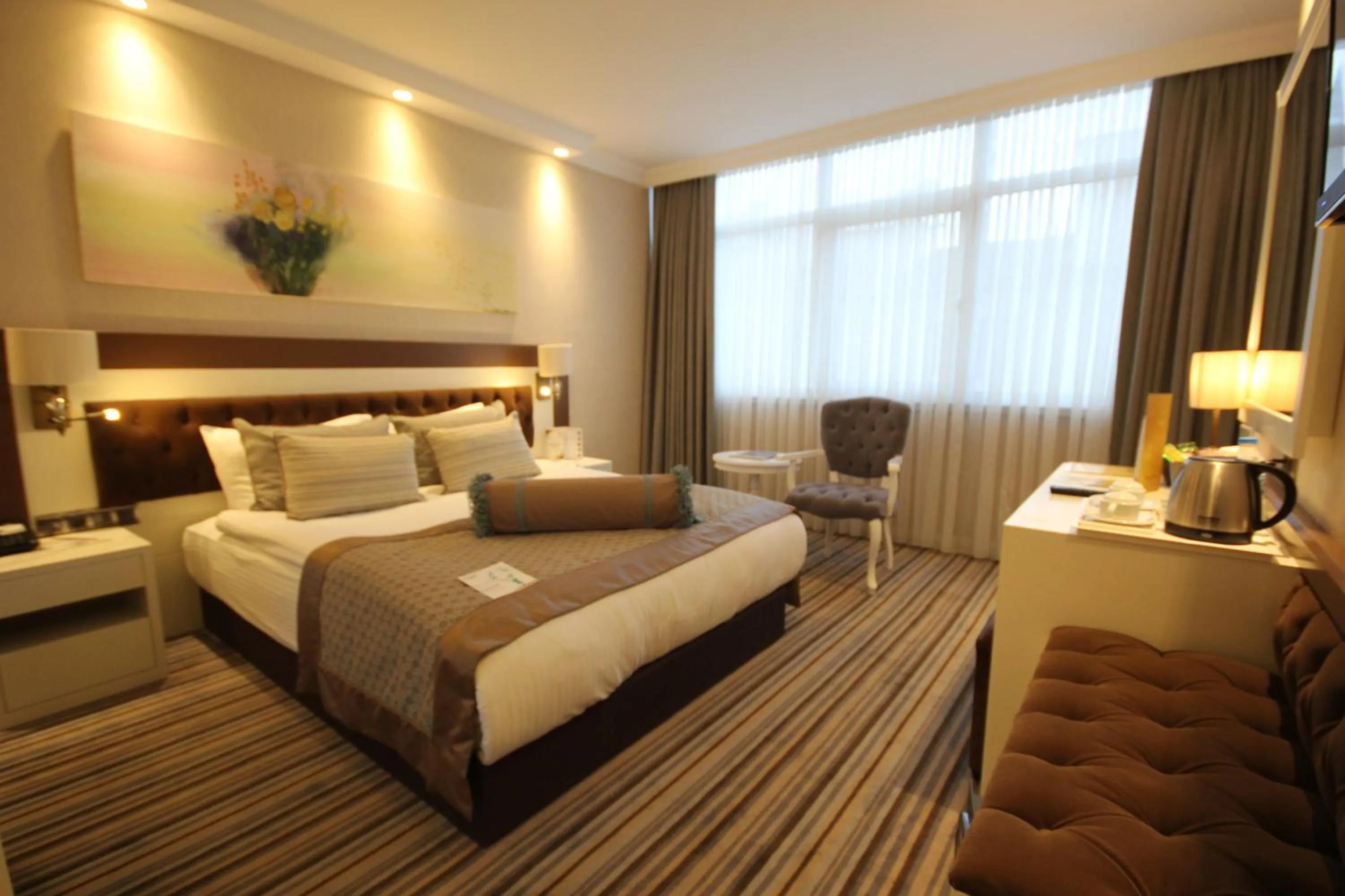 Bed in Seven Deep Hotel