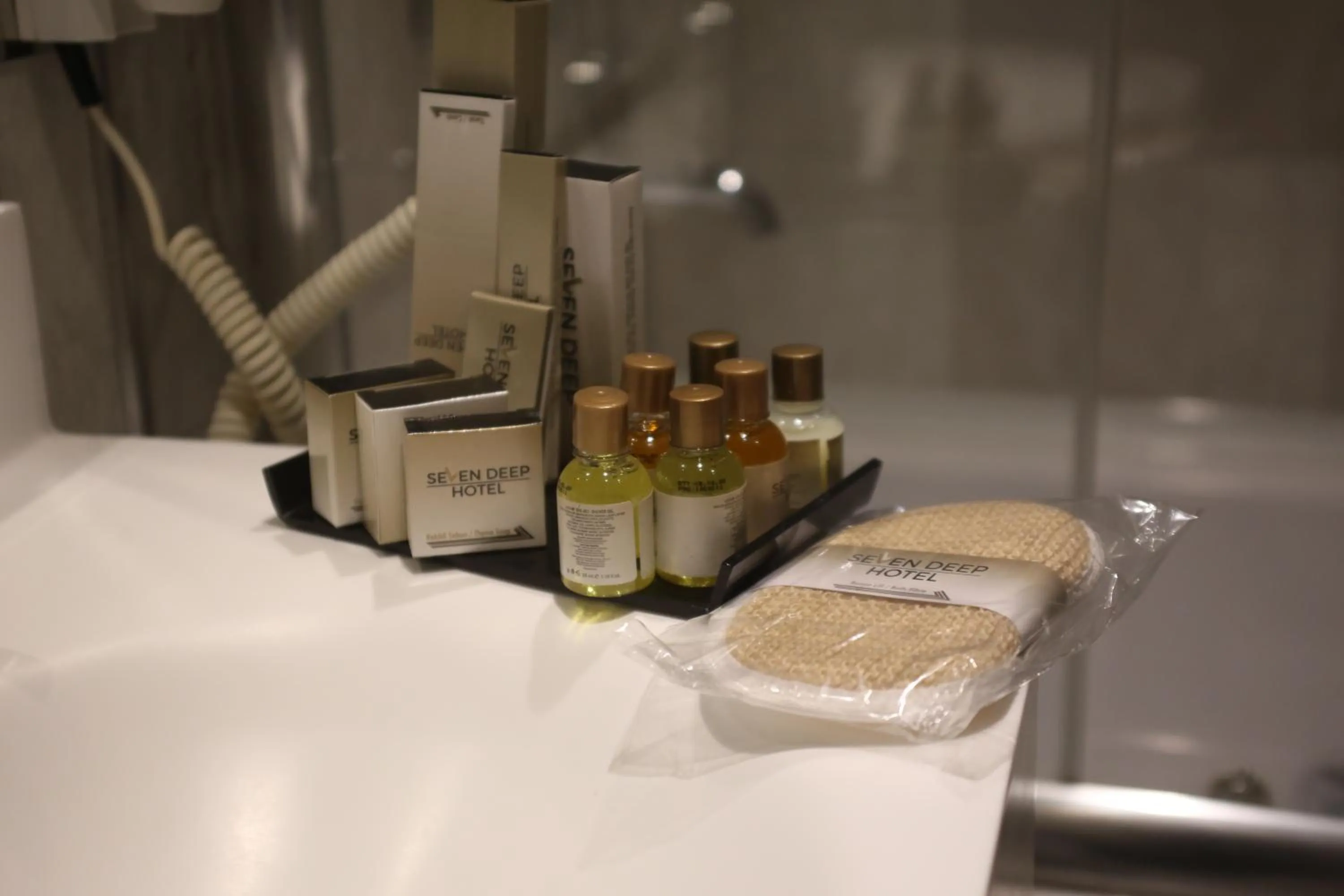 Bathroom in Seven Deep Hotel