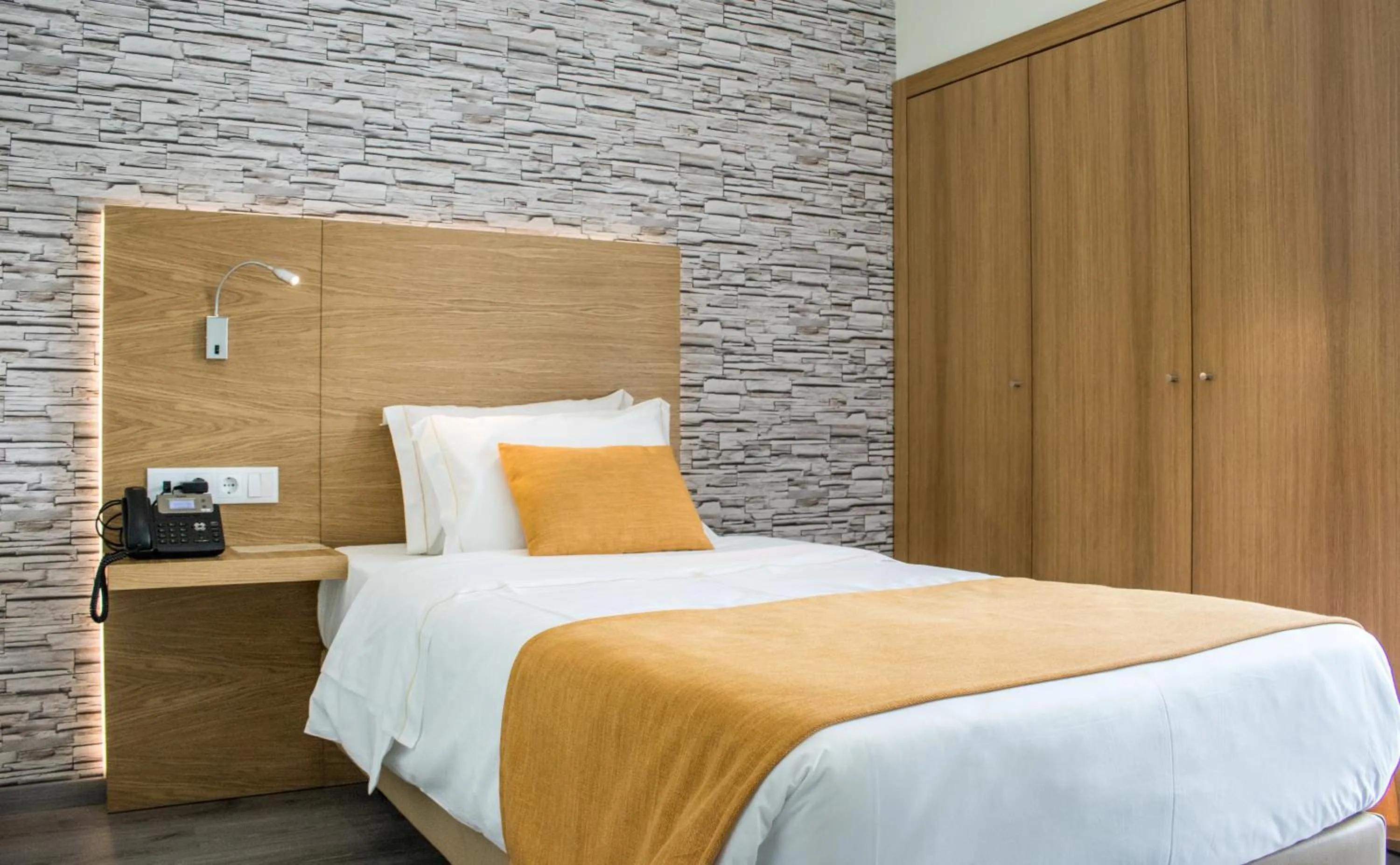 Bed in Hotel Império do Norte