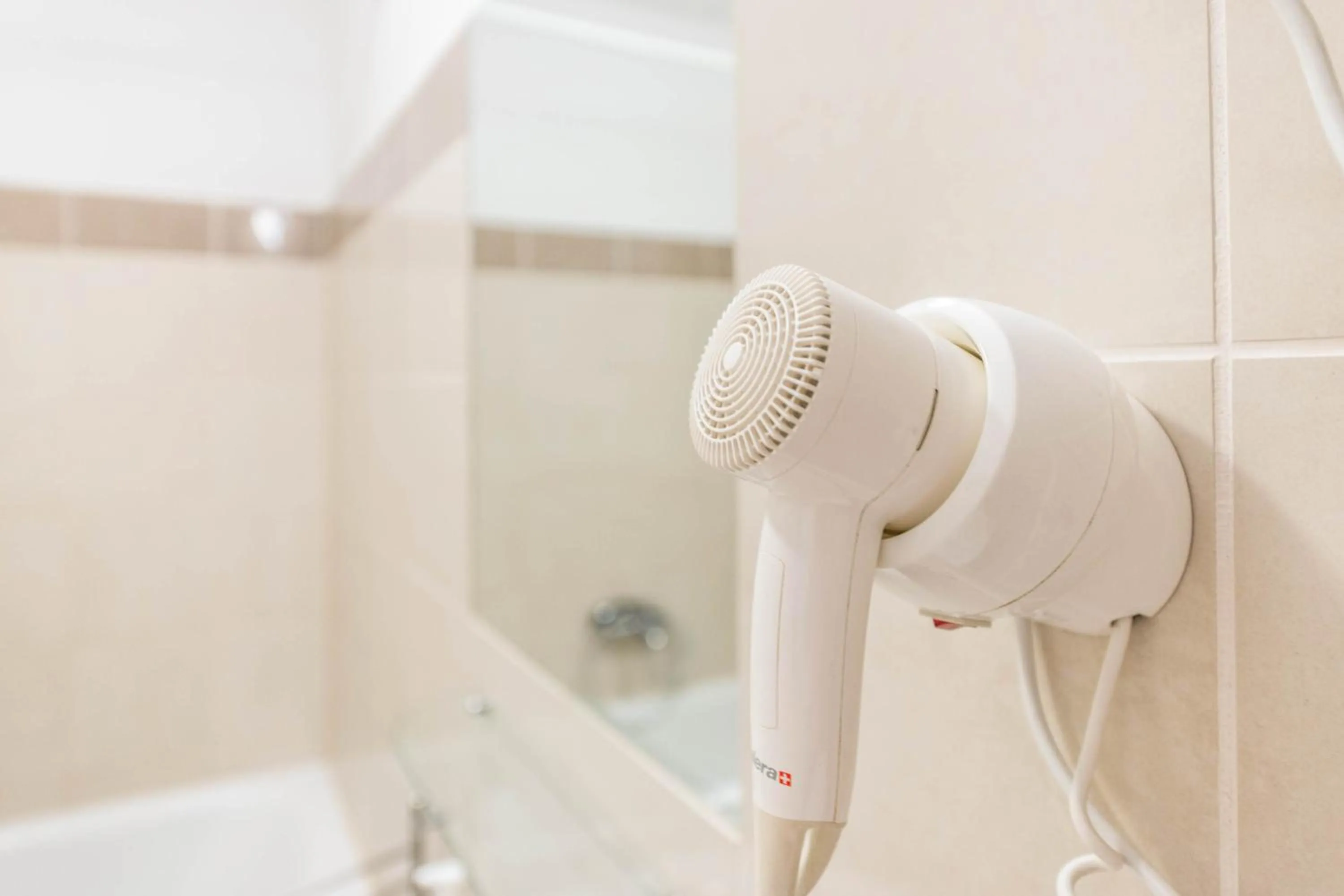 Bathroom in Mango Apartments