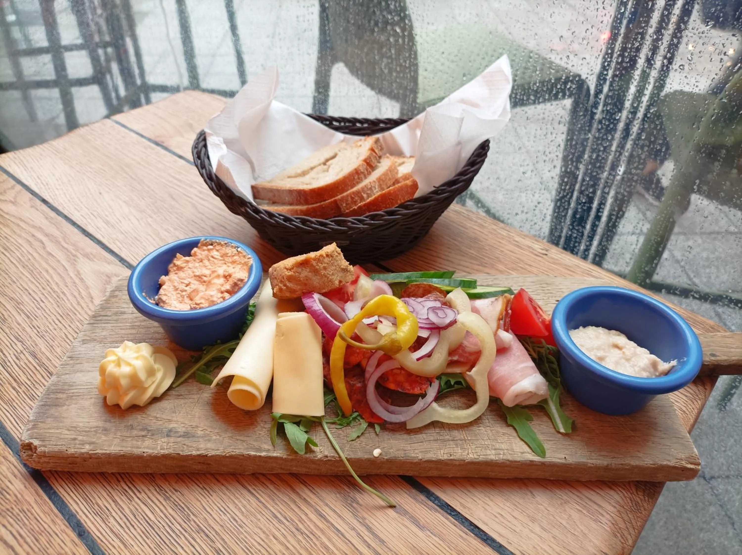 Breakfast in Mango Apartments