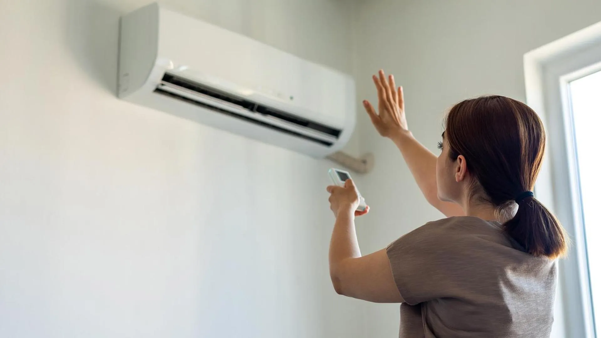 air conditioner in Mango Apartments