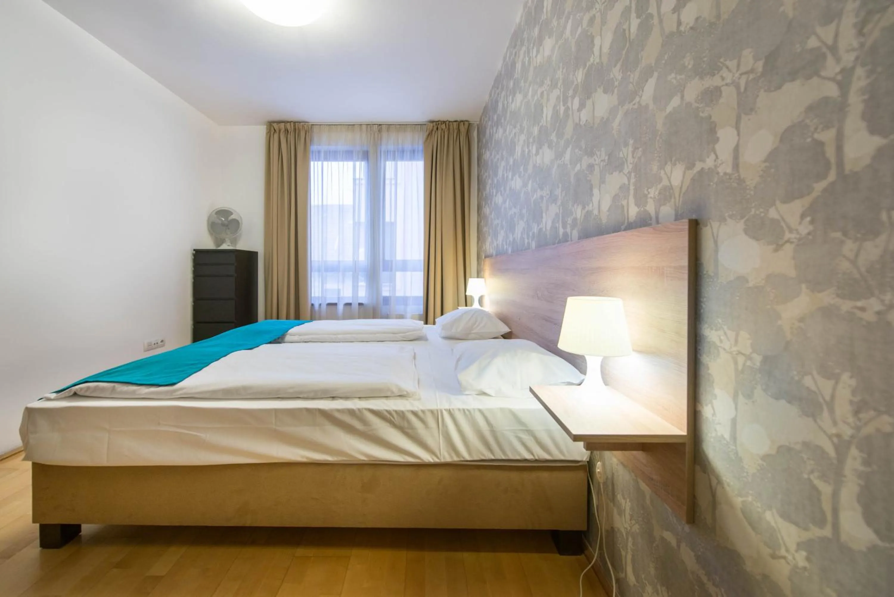 Decorative detail, Bed in Mango Apartments