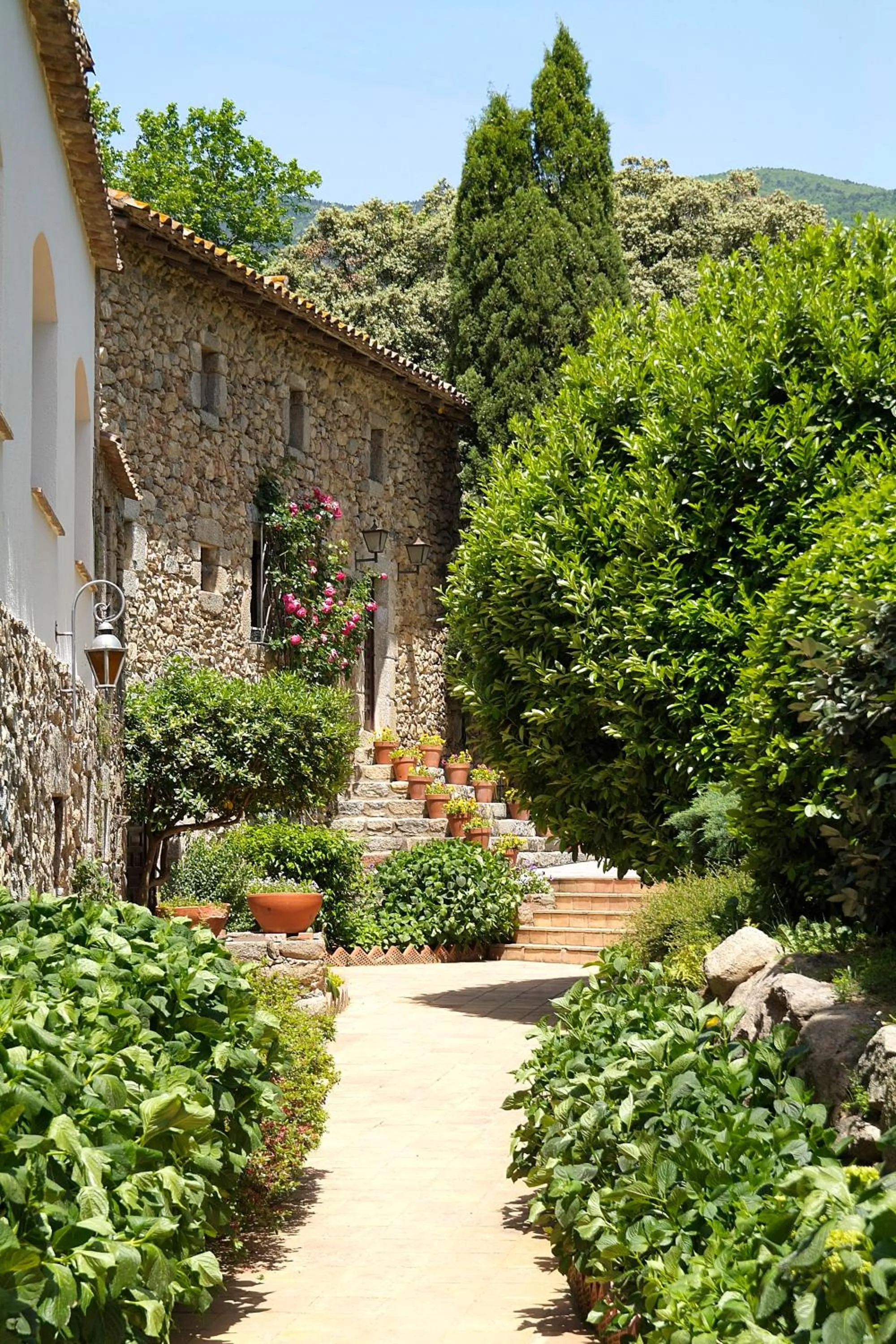 Property building in Els Caçadors de Maçanet