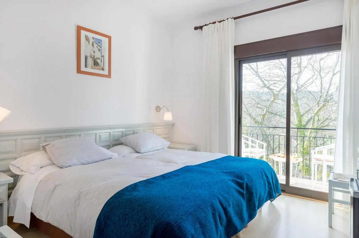 Bedroom, Bed in Els Caçadors de Maçanet